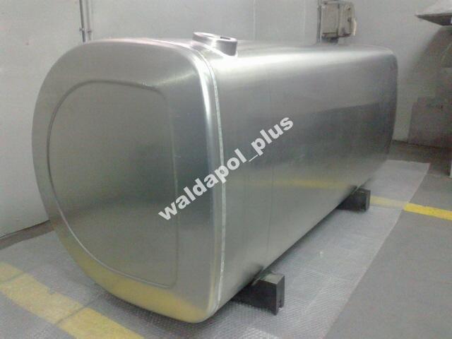 000000WD55 - Топливный бак VOLVO / RENAULT 650 (3100) нетто