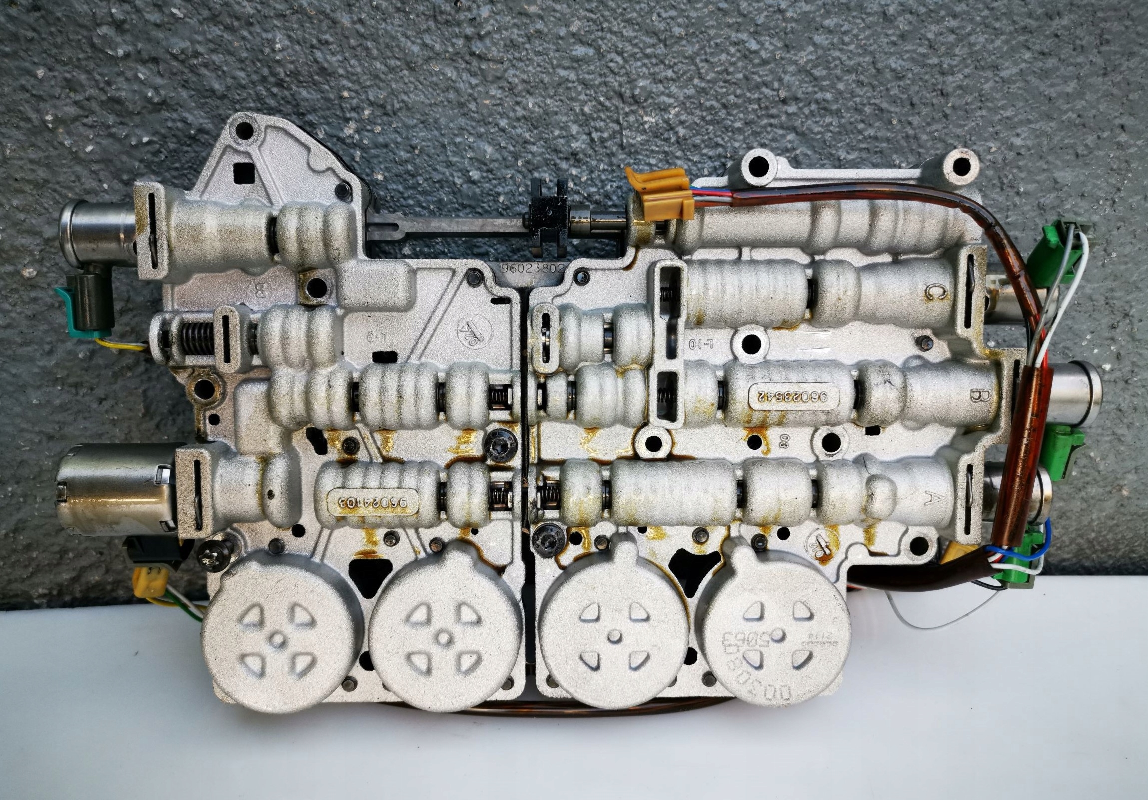 Клапаны Гидроаккумулятора Range Rover L322
