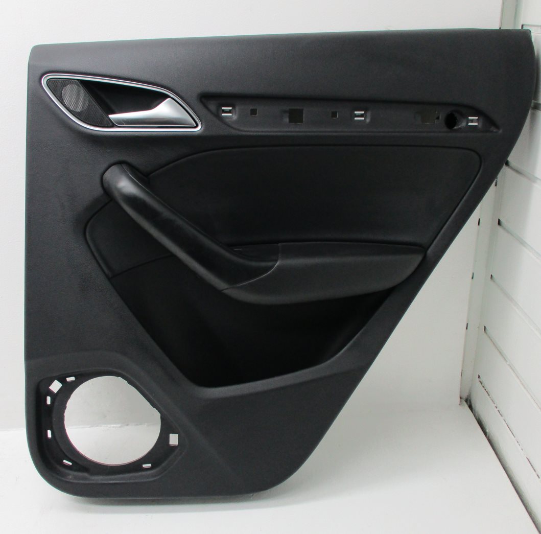дверные карты задний правый Audi Q3 8U 8U0867306