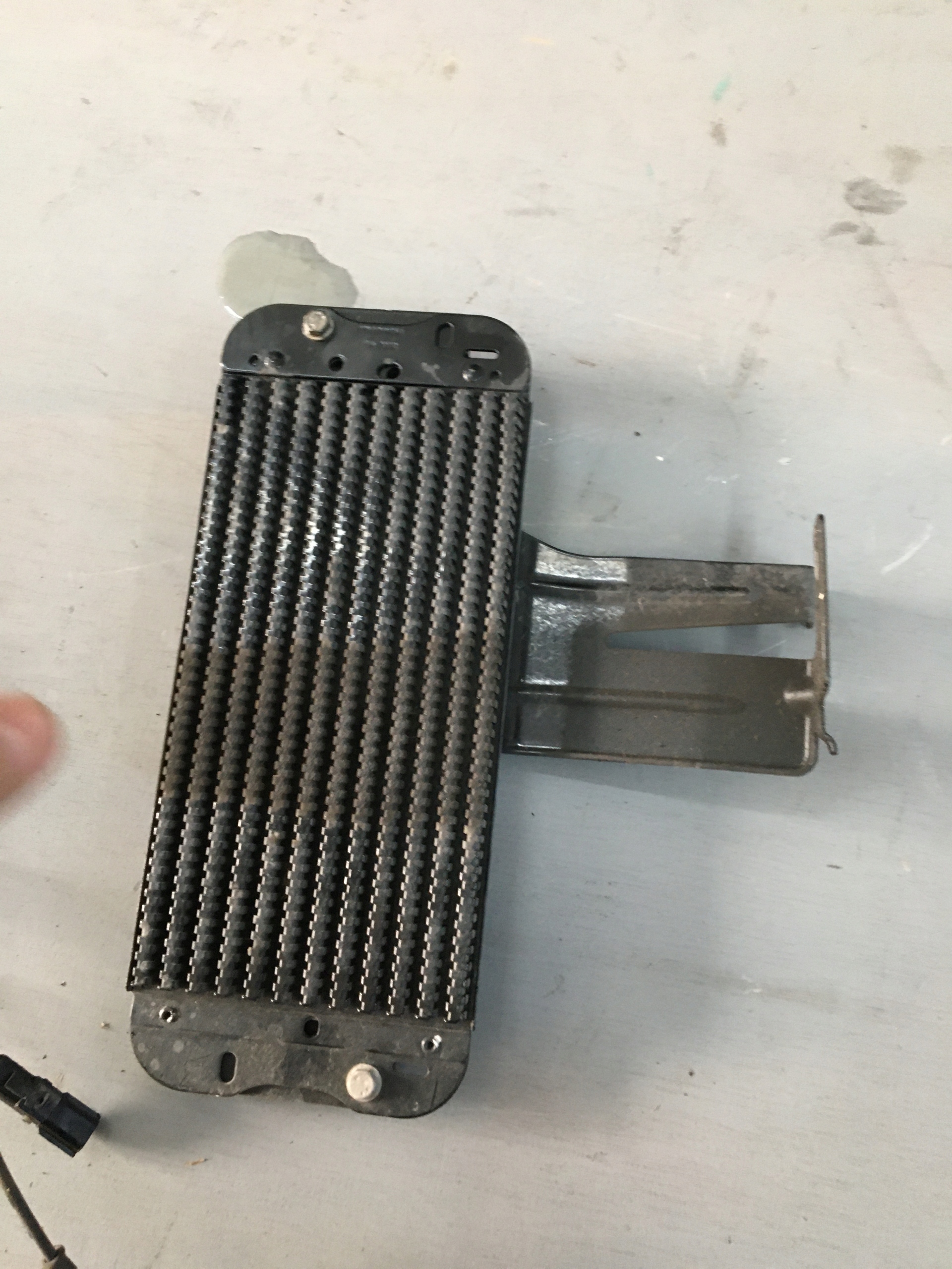 ТОПЛИВНЫЙ РАДИАТОР MASTER III 2.3 DCI