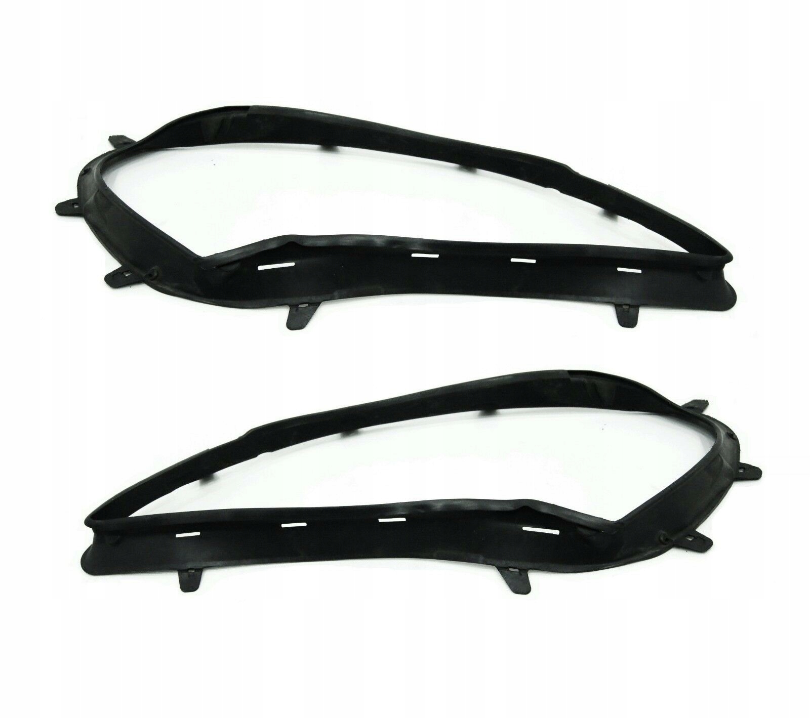 

Uszczelka lampy L P Mercedes W164 ML Lift Nowe