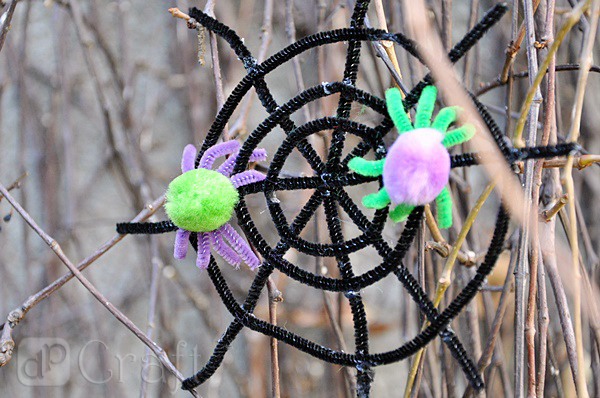 Pompony akrylowe mix animal prints 54szt ZWIERZAKI Wiek dziecka 3 lata +