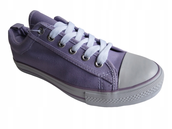 

American Club Półtrampki 39