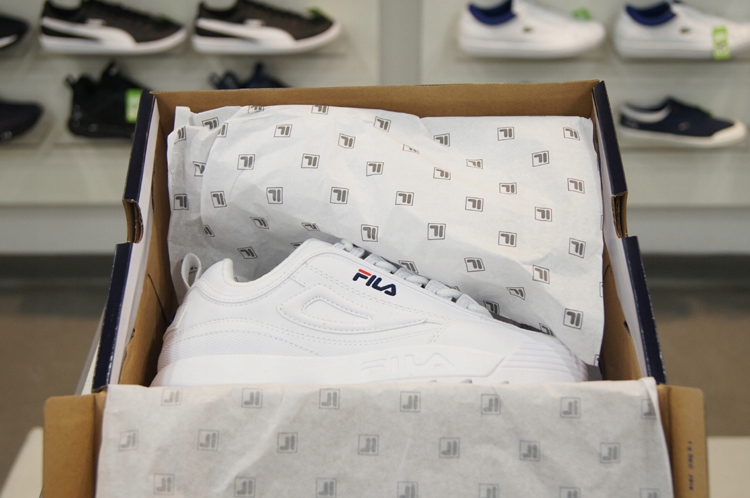 BUTY DAMSKIE FILA DISRUPTOR LOW BIAŁE WMN R.37 Kod producenta FFT0029