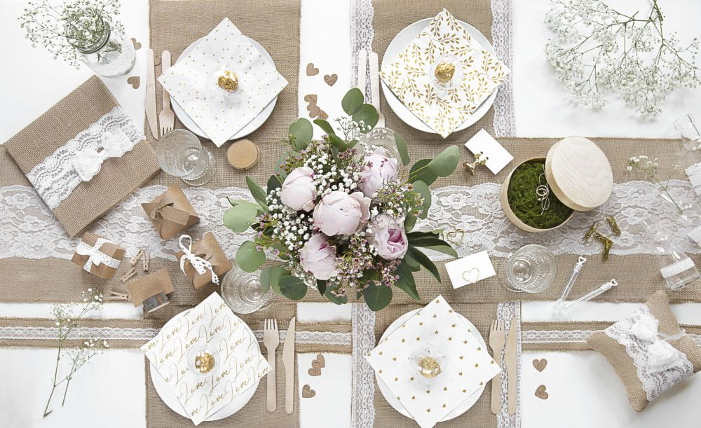 WSTĄŻKA TAŚMA JUTOWA Z KORONKĄ 5 CM x 5 M Kod producenta TJ1