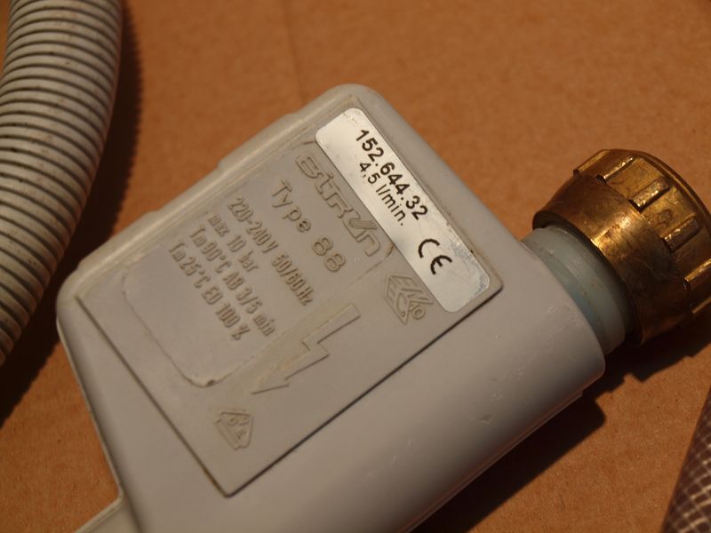 WĄŻ ZASILAJĄCY ELEKTROZAWÓR DO ZMYWARKI PRIVILEG Producent Electrolux