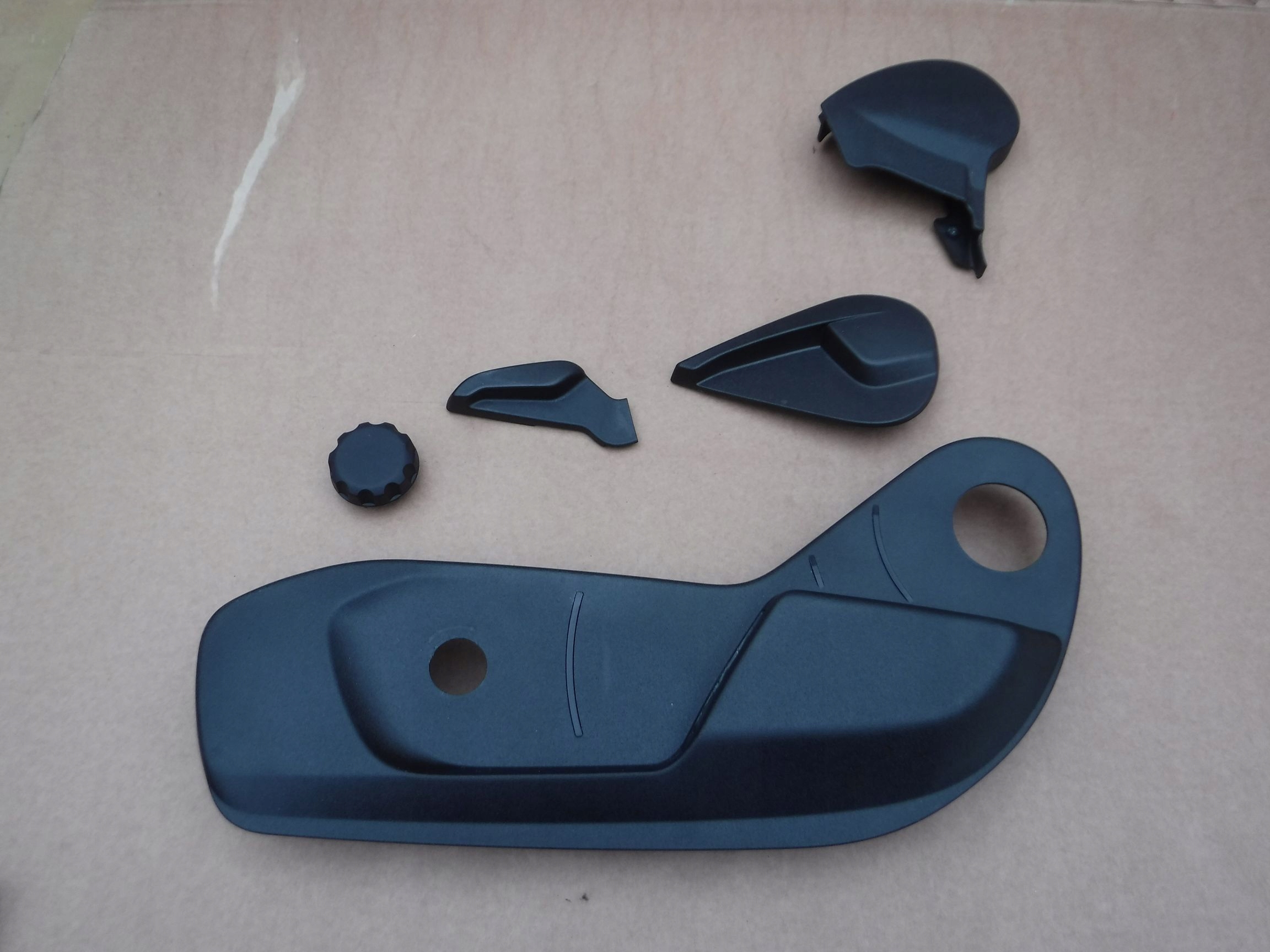 СТУЛ ПЛАСТИК СИДЕНЬЯ ВОДИТЕЛЯ FORD EDGE USA