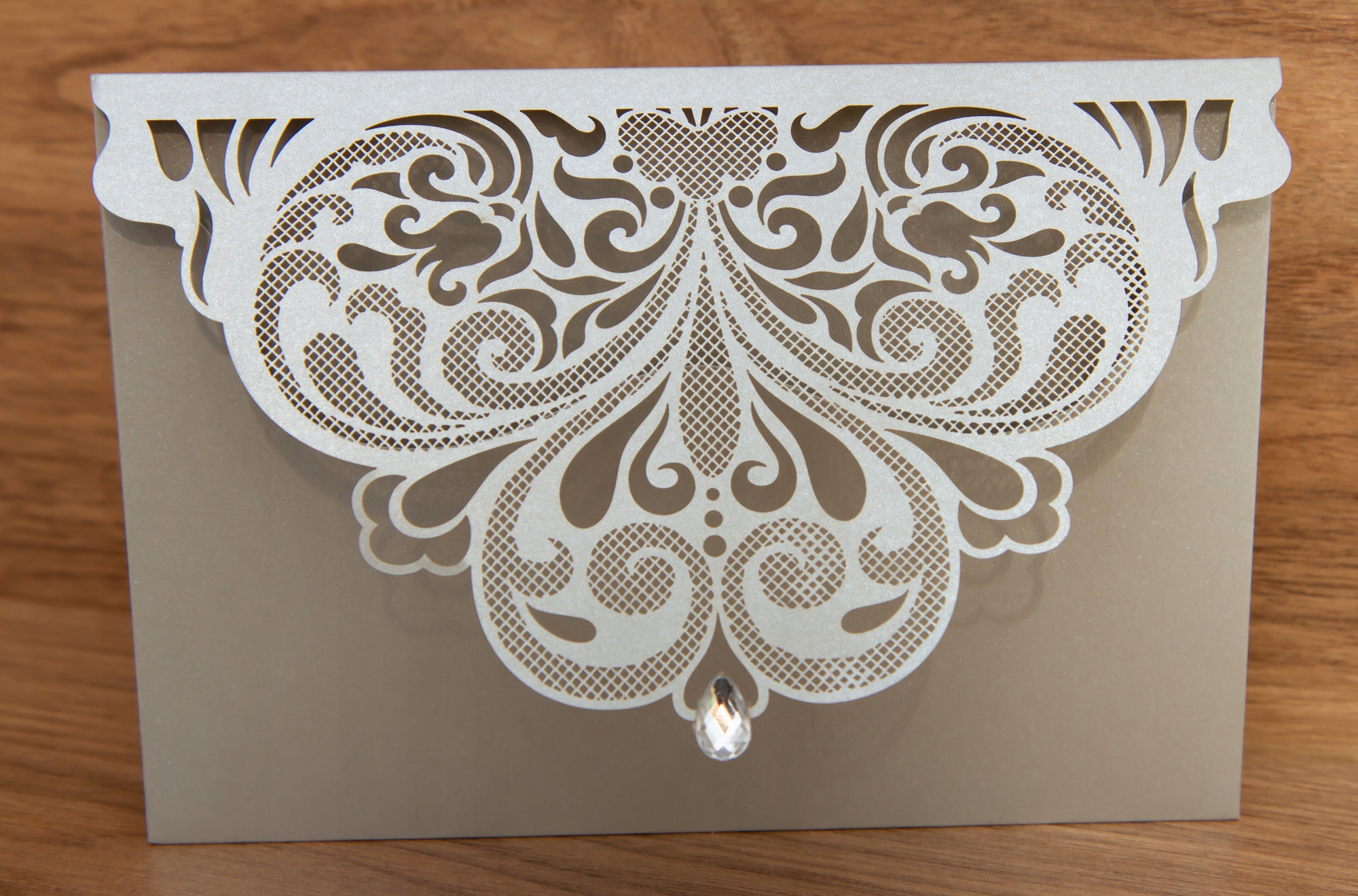 ZAPROSZENIA na ślub WYCINANE LASEROWE, PERŁOWE Marka inny