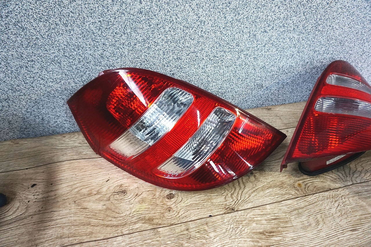 фонарь левый Elegance MERCEDES a w169 1.7