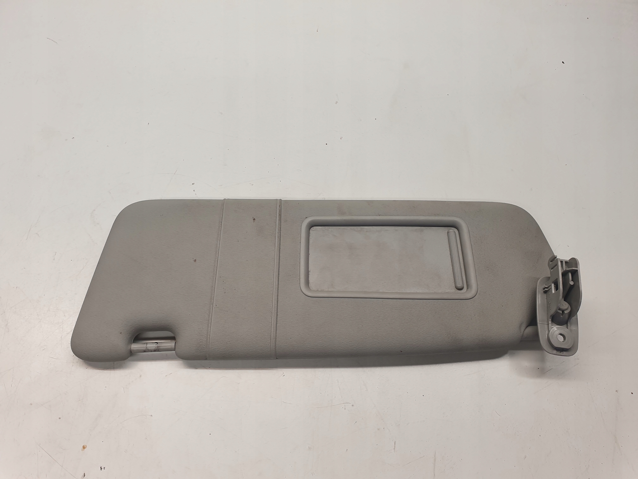 OSŁONA PRZECIWSŁONECZNA LEWA AUDI A3 8P 8P0857551