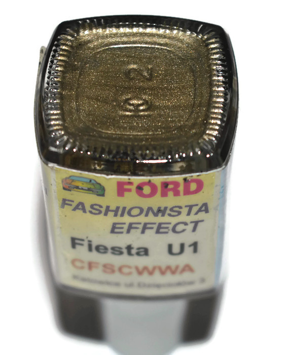 FORD FASHIONISTA EFFECT ZAPRAWKA DO RYS ARA 10 ML