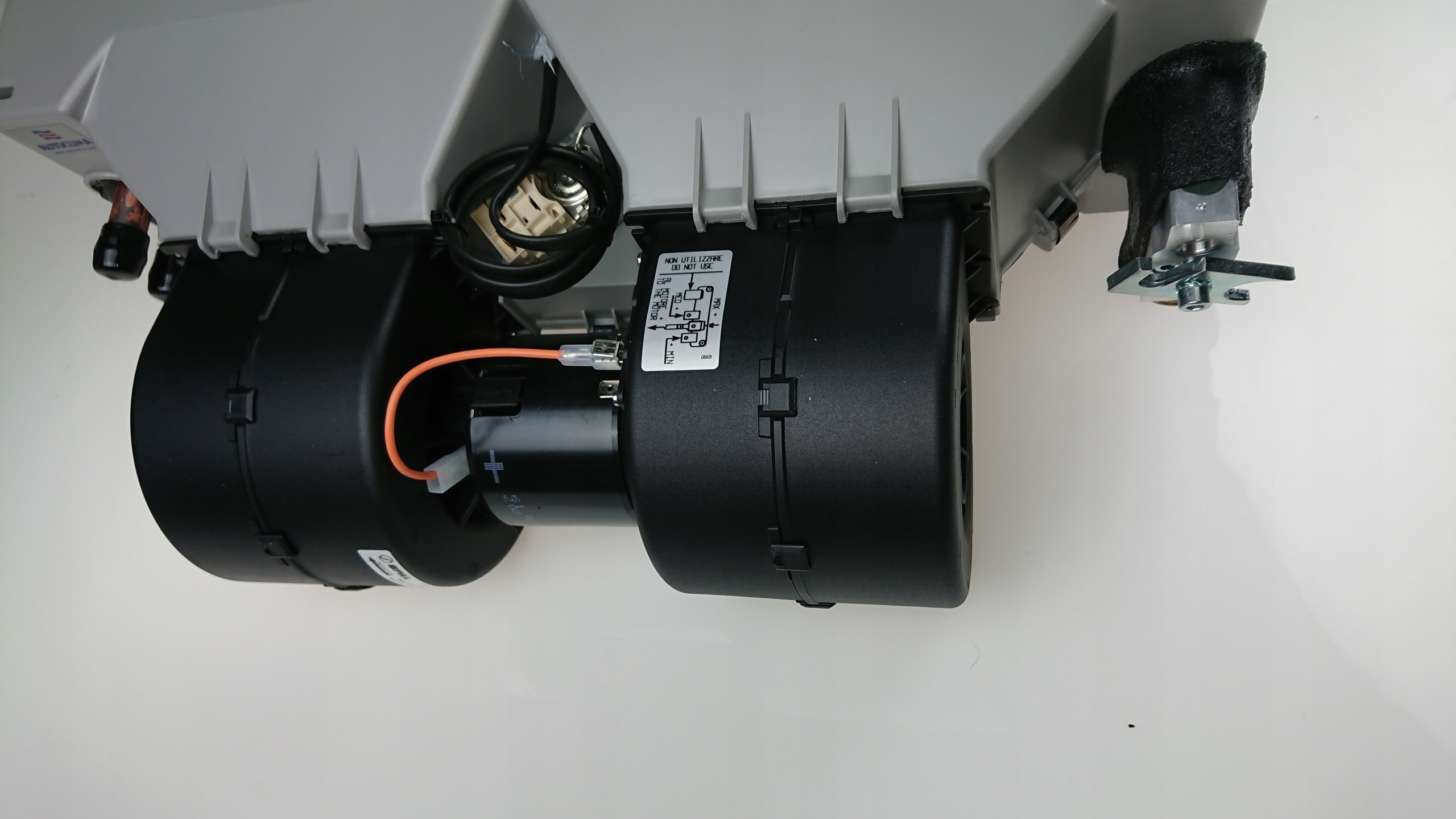 PAROWNIK NAGRZEWNICA 12V UNIWERSALNY BUS LEKI Part manufacturer Autoclima