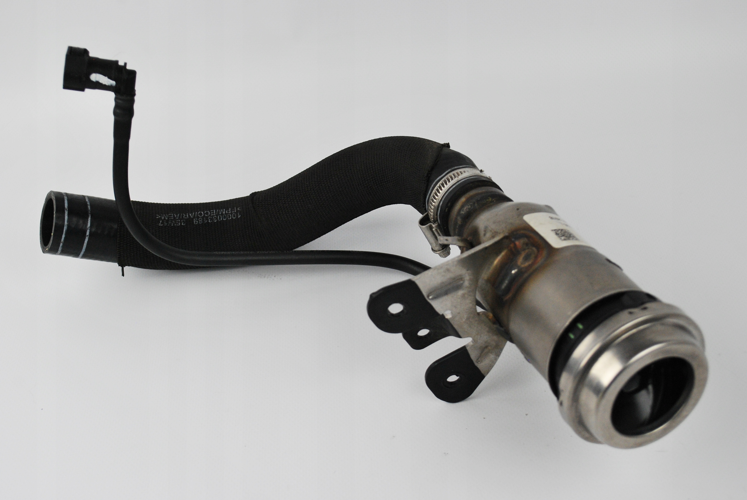 Kanal wlewowy paliwa Audi R8 Spyder 4S7201135L Numer katalogowy czesci 4S7201135L