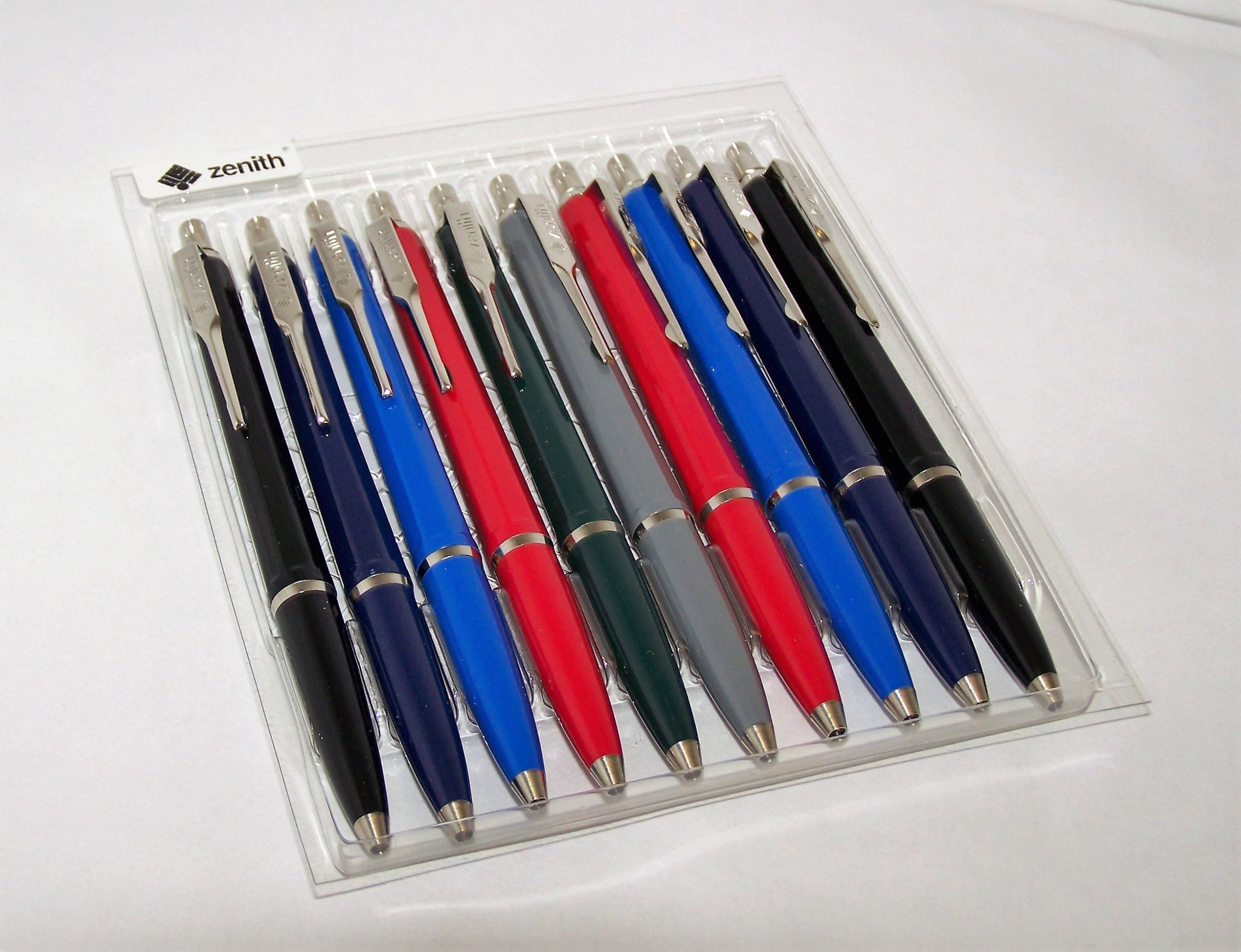 DŁUGOPIS ZENITH 7 NIKIEL AUTOM. GRANAT Rodzaj automatyczny