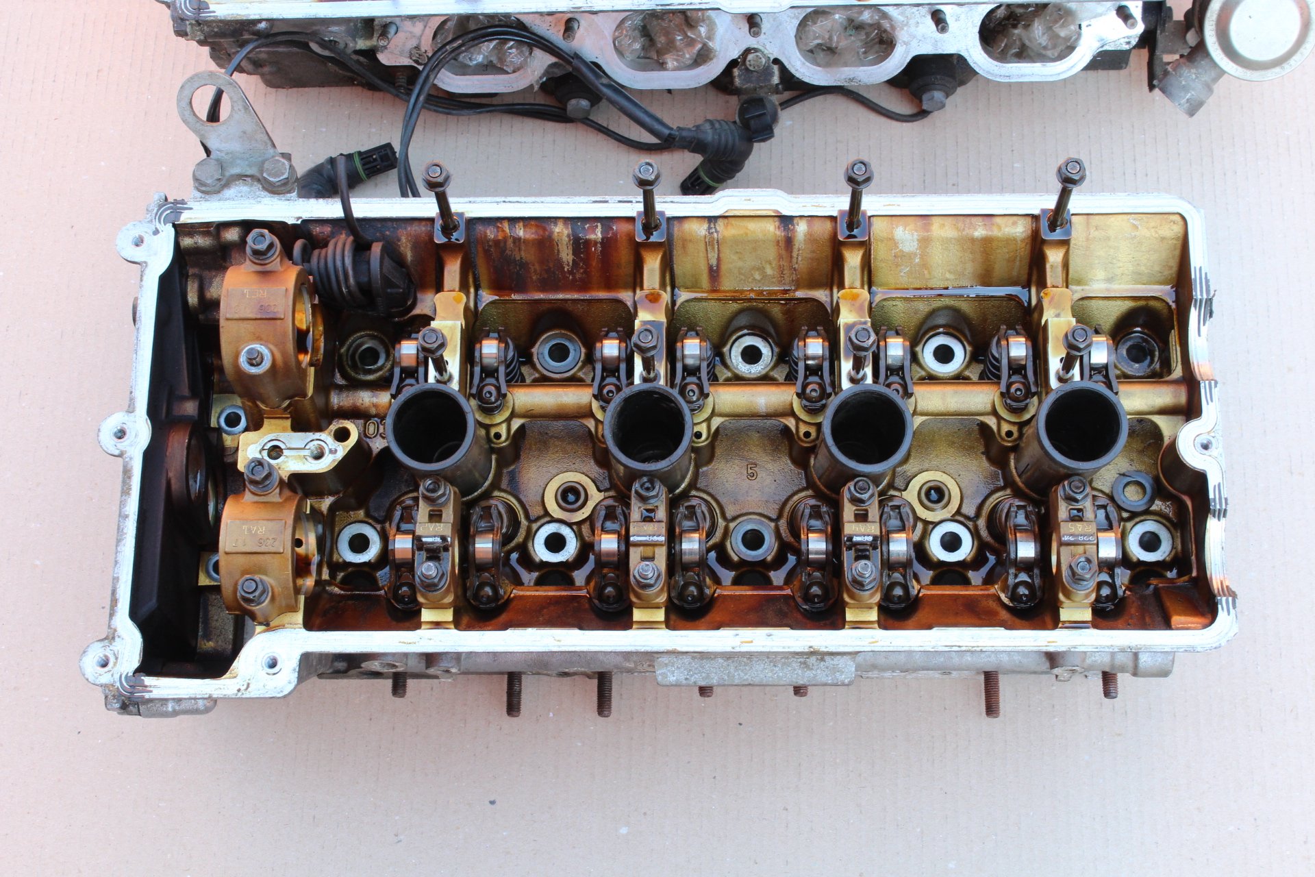 BMW E65 E63 GŁOWICA PRAWA LEWA 645i 745i N62 B44 Producent części BMW OE