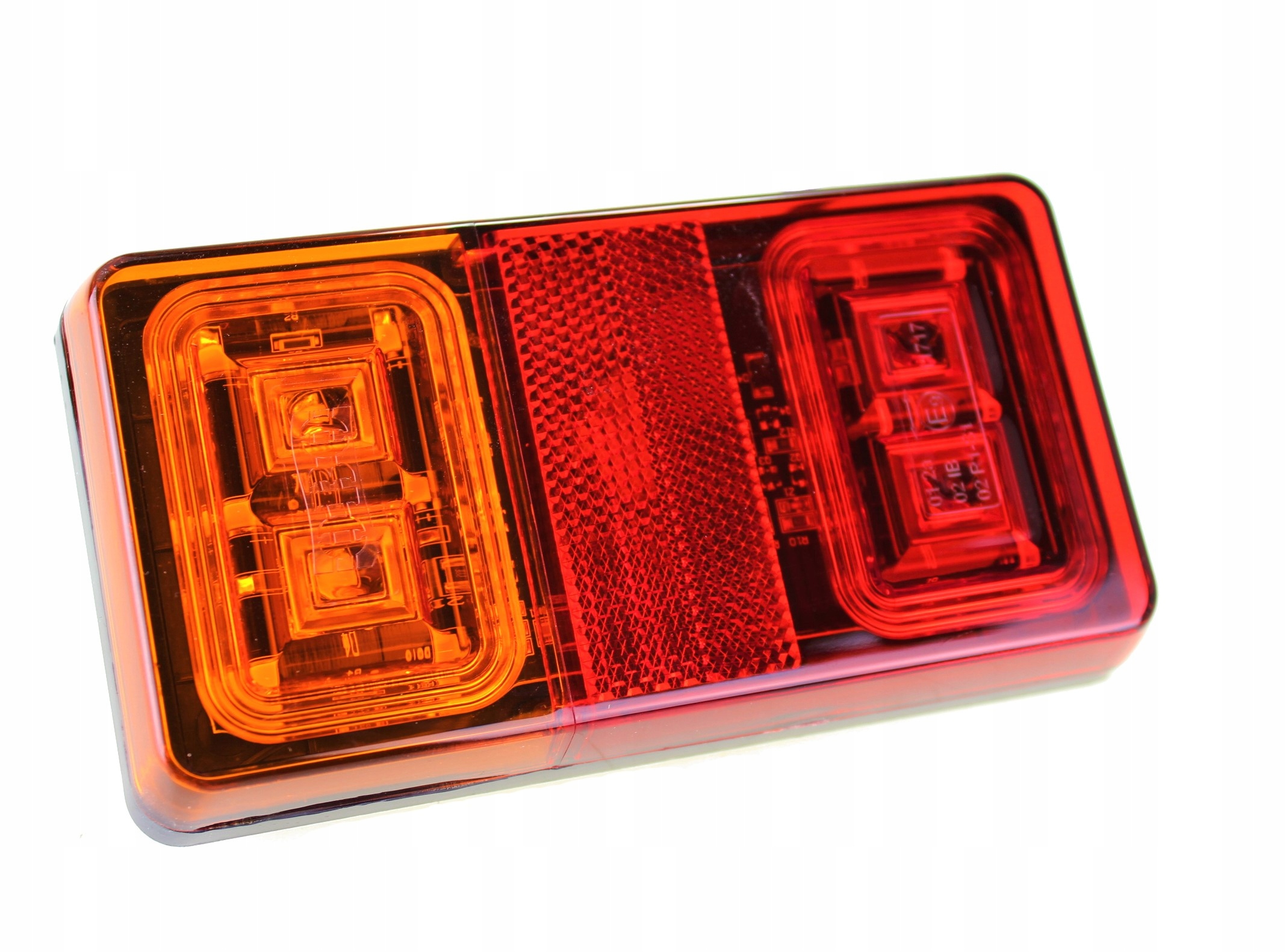 

Lampy Tylne Ledowe 12-24V Do Przyczepek 1 Sztuka