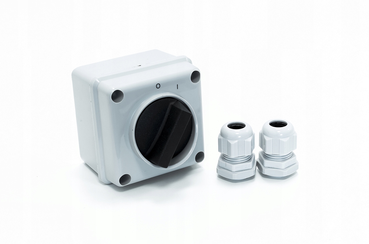 Luk E12-13 Vačkový spínač 0-1 3P 12A IP65 v pouzdře Elektromet 921213