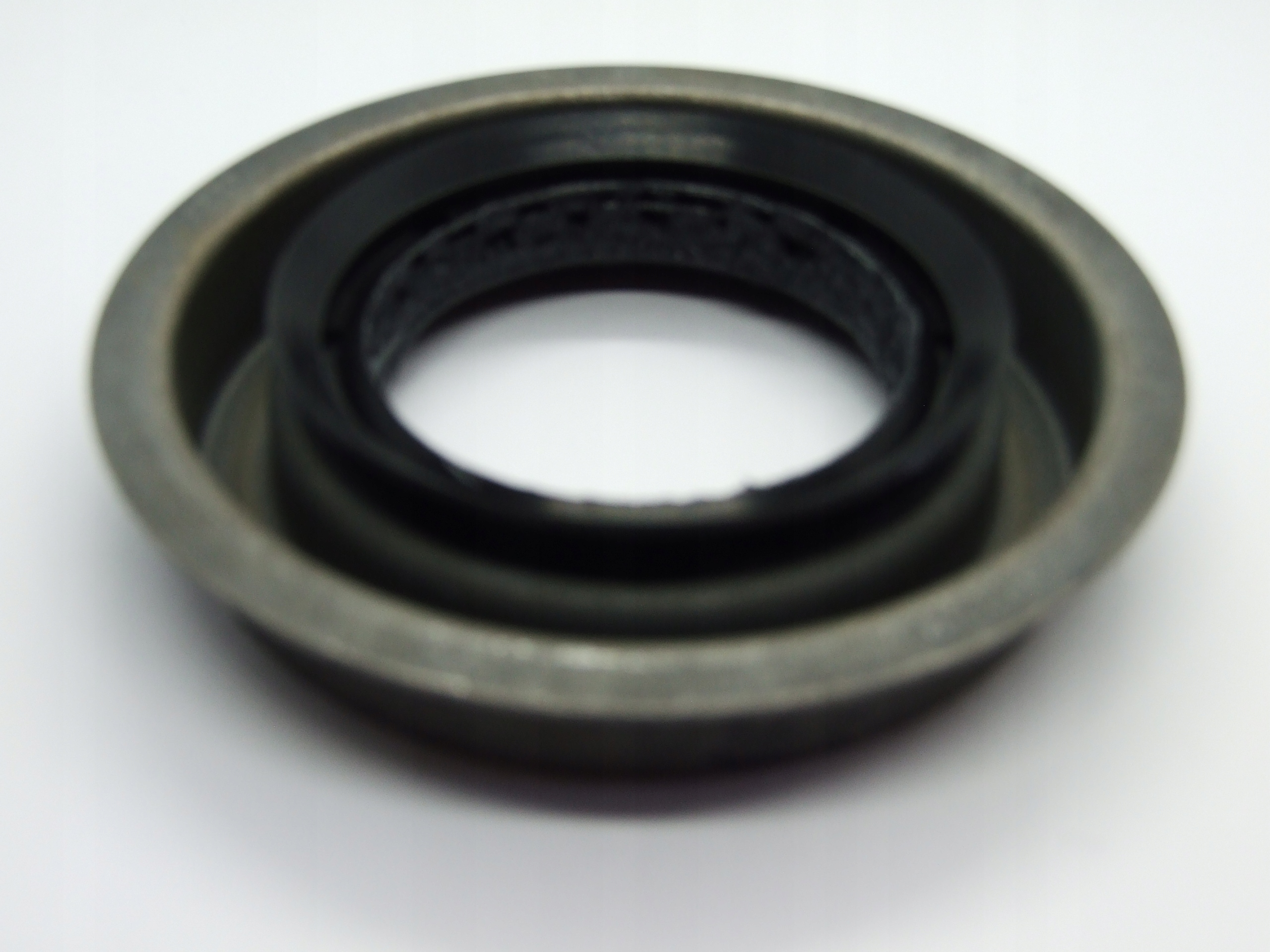 USZCZELNIACZ SKRZYNI 6F AUTOMAT FORD PRAWA POLOS Car type Passenger cars Cargo vans