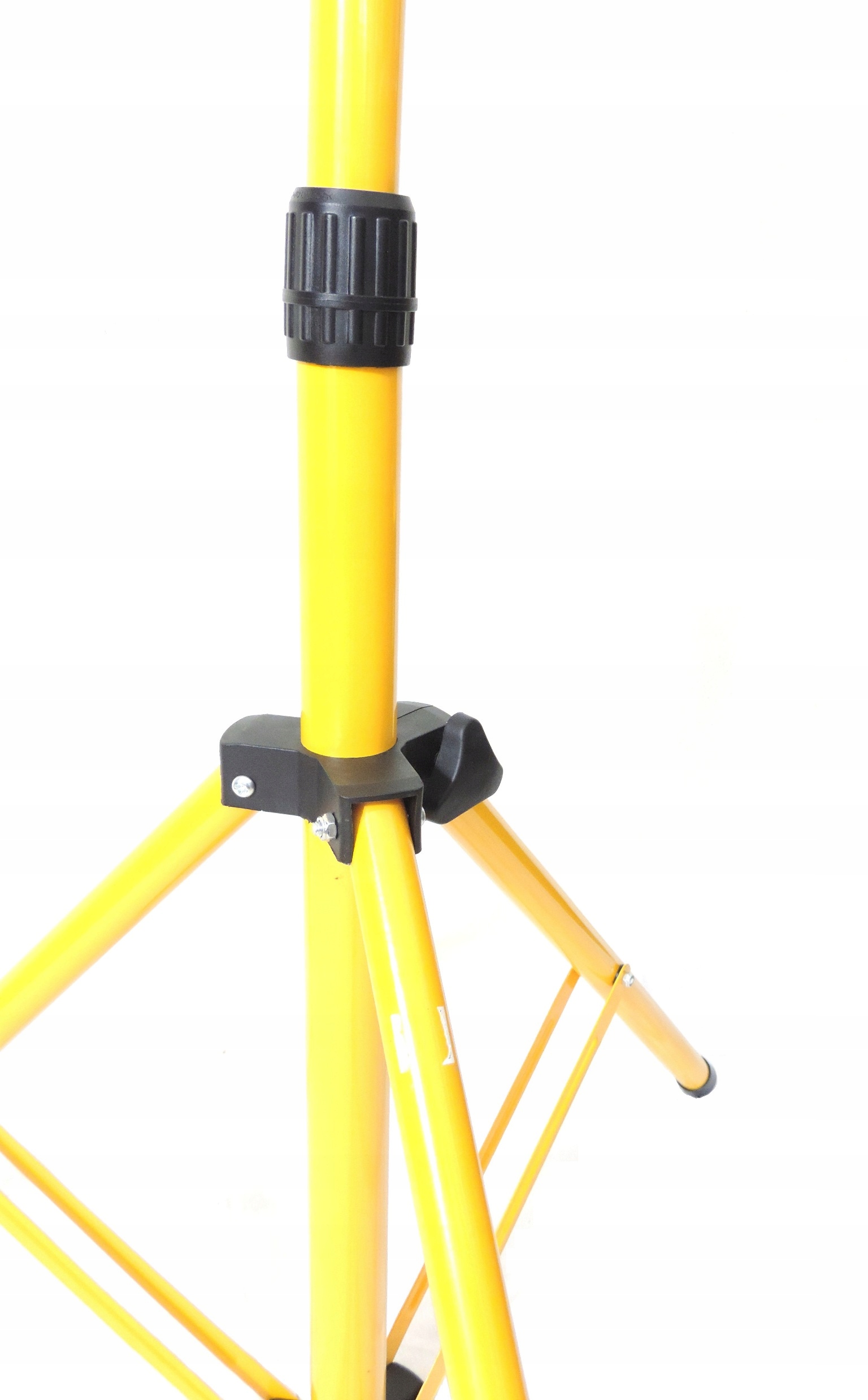 STATYW STOJAK 2,0m NAŚWIETLACZ LED 50W + PRZEWÓD Waga produktu z opakowaniem jednostkowym 4 kg