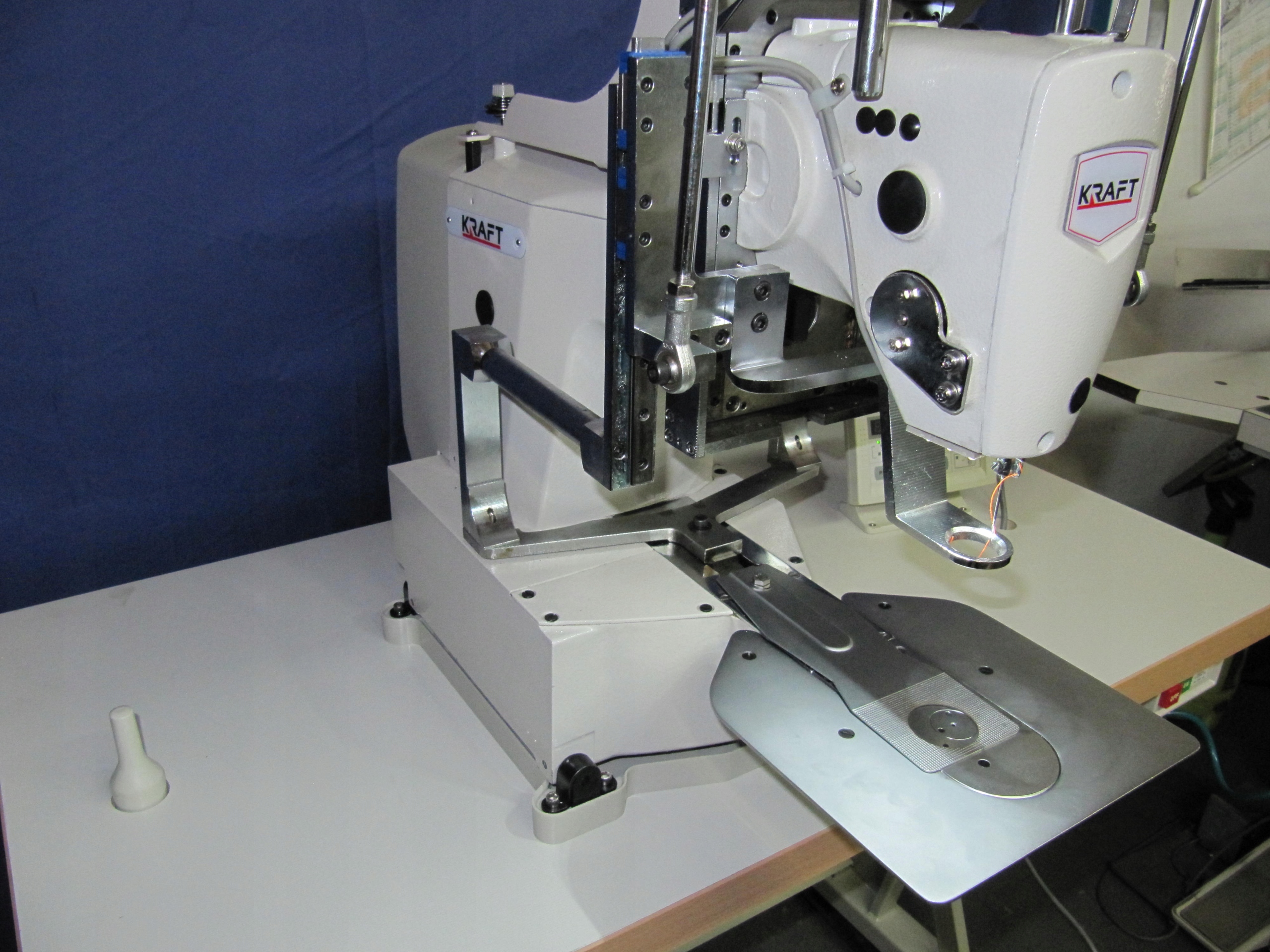 PIKOWARKA DO PODUSZEK,MATERACY KRAFFT KF-3900, JUKI Rodzaj stebnówki