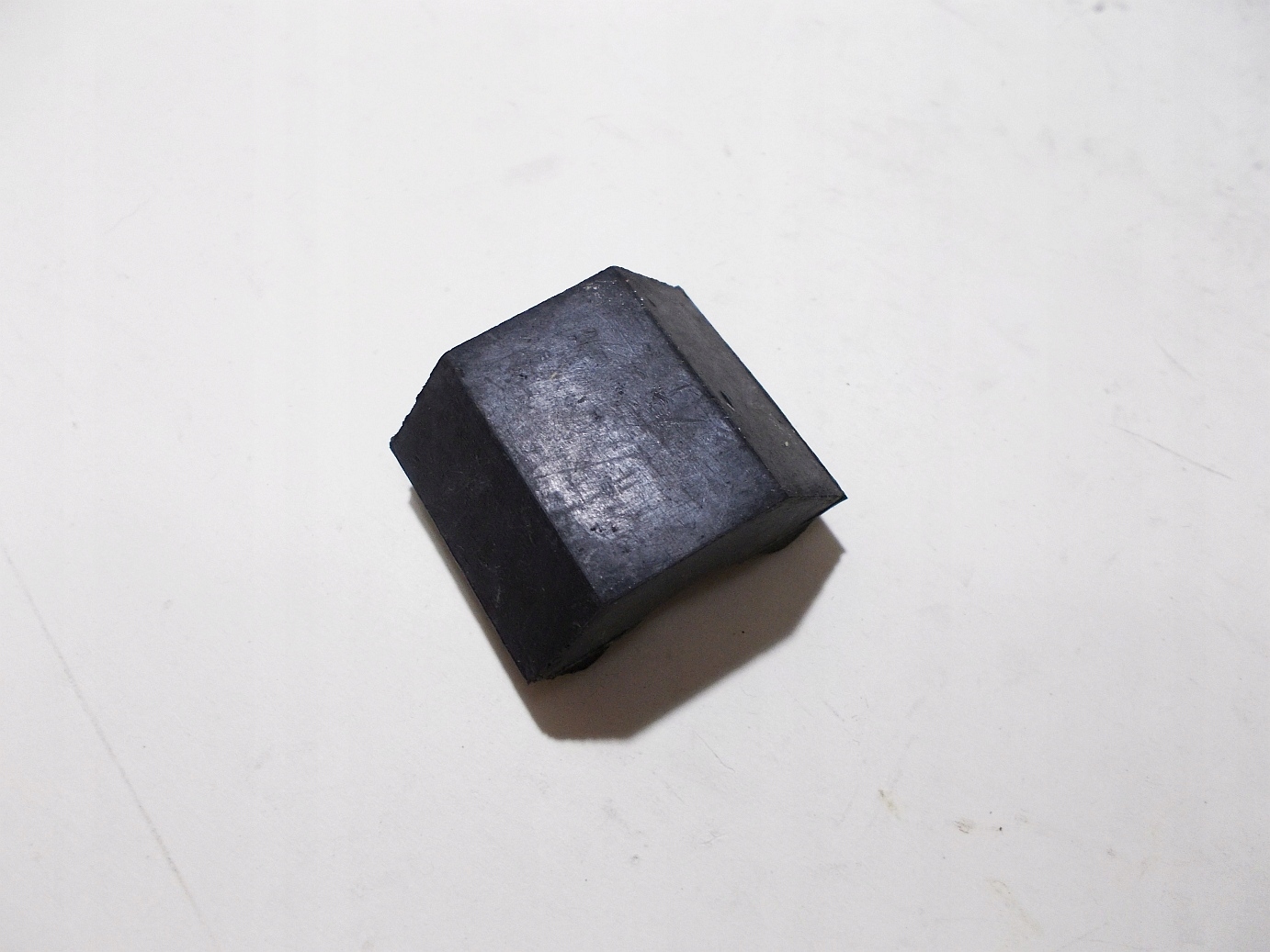 Podkładka wspornika resora Fiat 126p 500 Numer katalogowy części 12-114