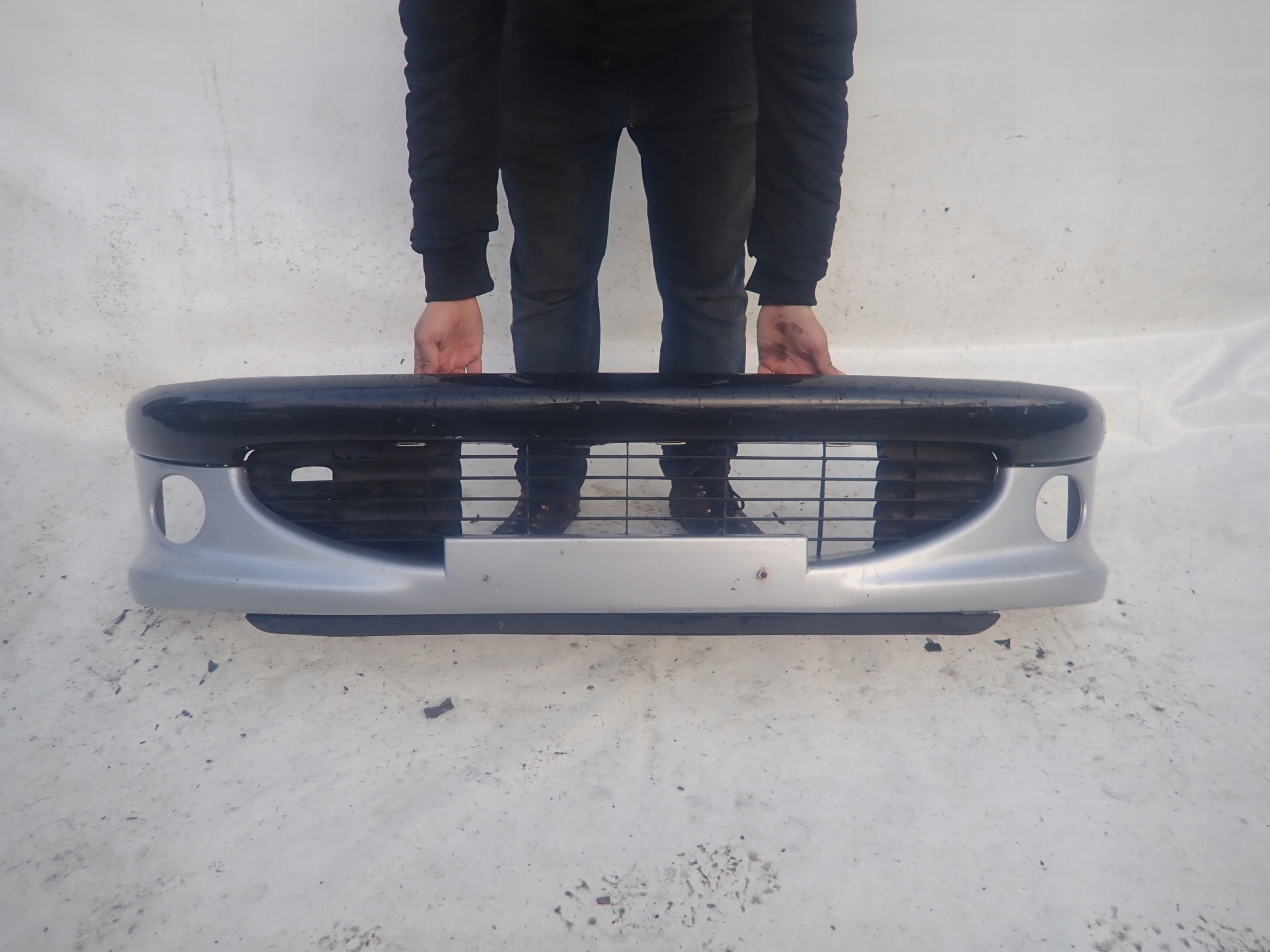 PEUGEOT 206 nárazník předek přední SZEROKI