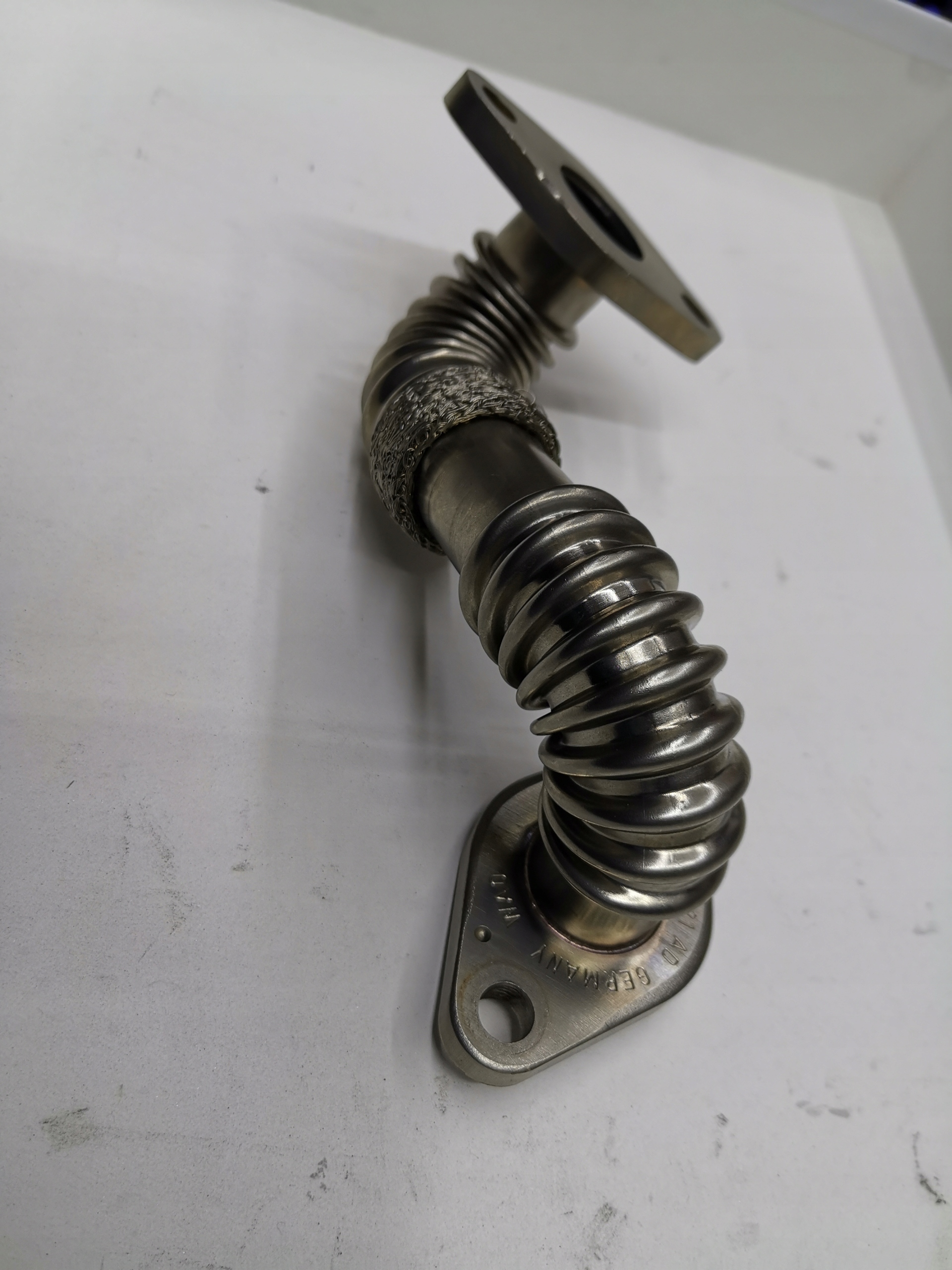 Rurka EGR 1,9TDI PASSAT A4 SUPERB 028131521AD