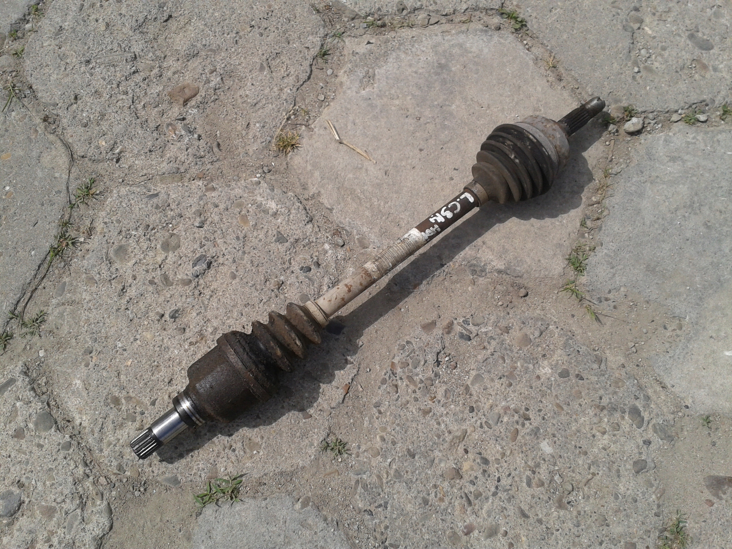 Піввісь лівий POLOSKA CITROEN C3 1.4 HDI DIESEL