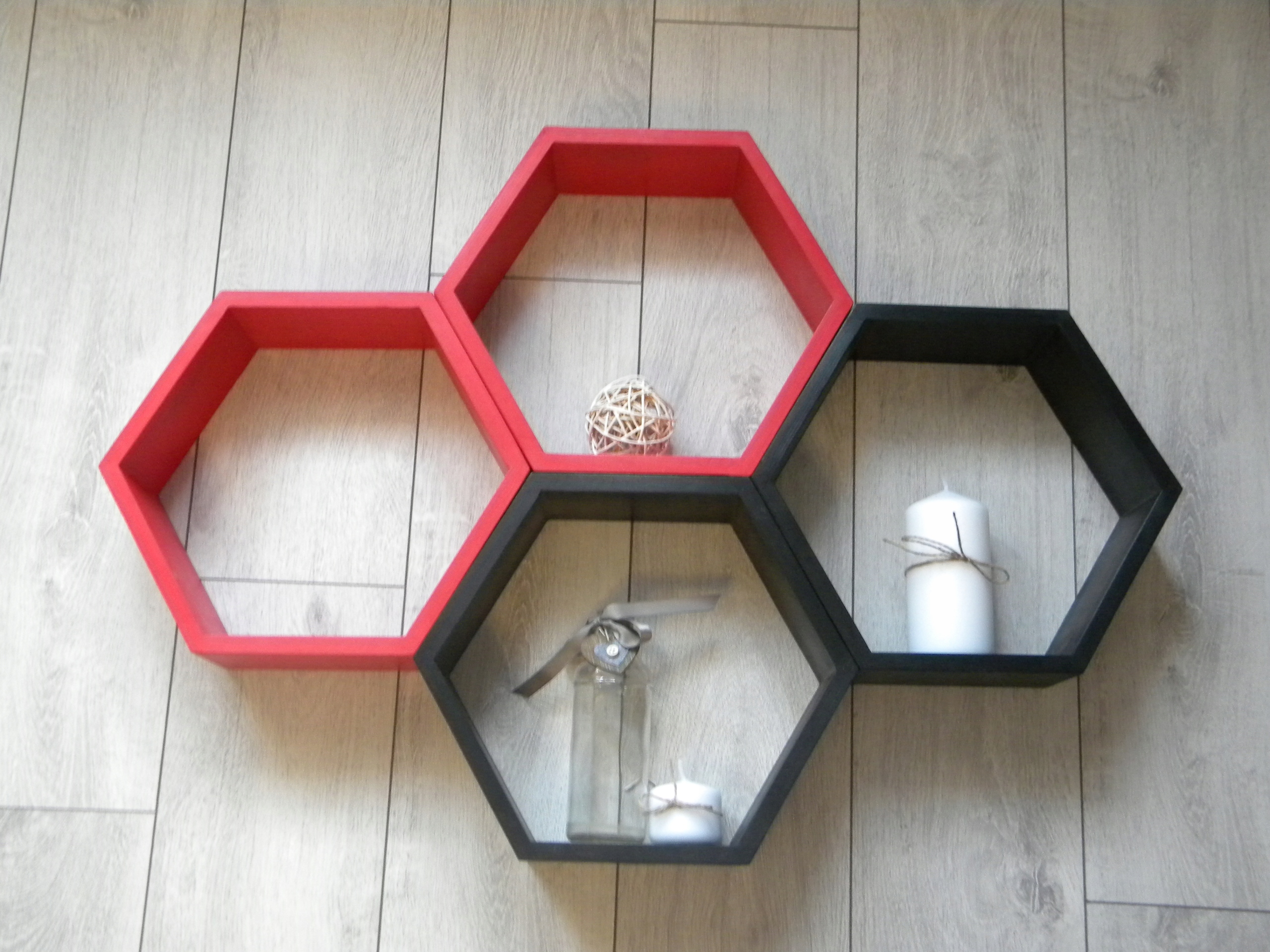 Drevená Polica Včelí Plást Hexagon Sada 4 Kusov