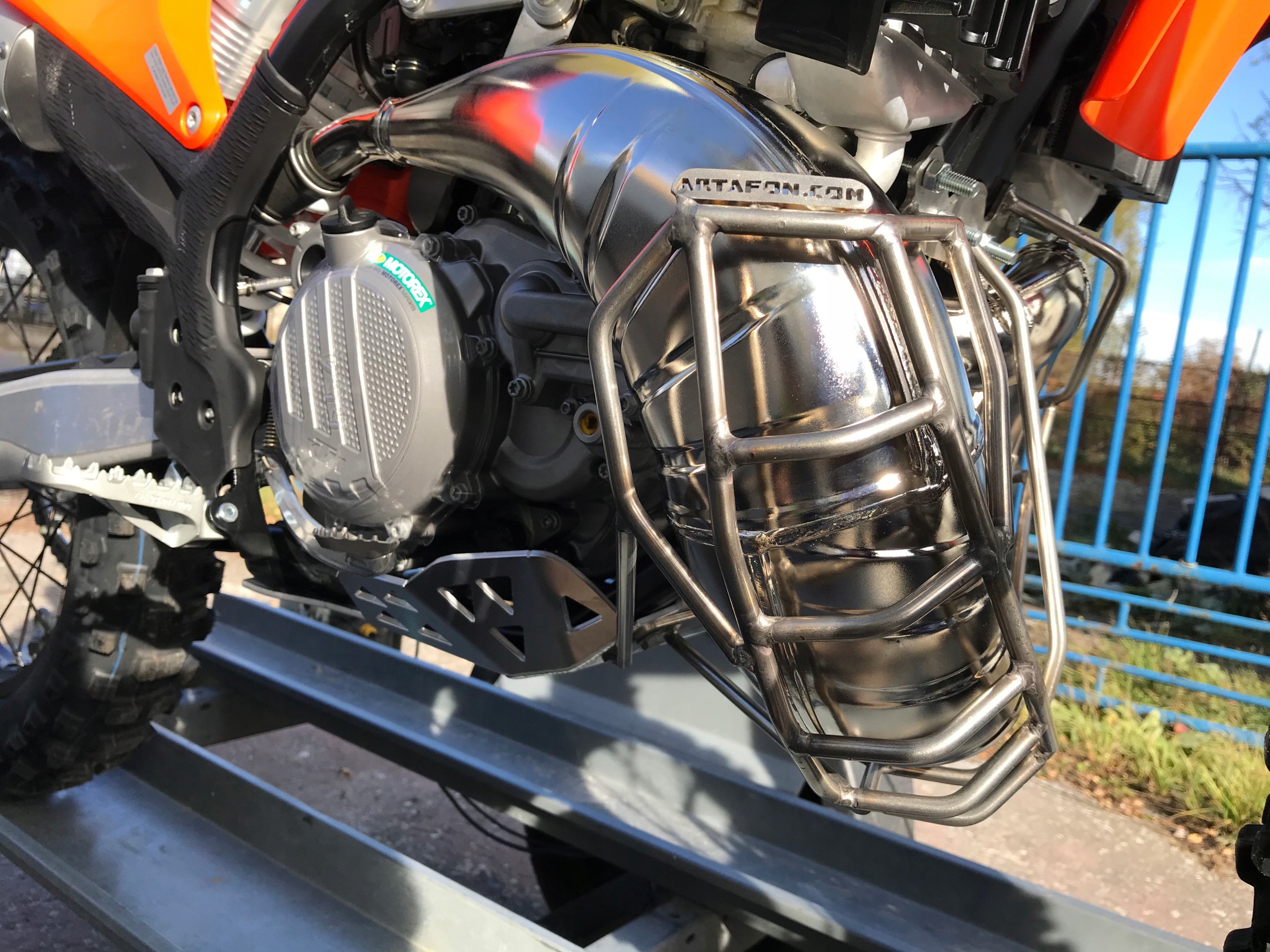 Pg06ktm - КРЫШКА ДИФФУЗОРА НАМОРДНИК GAS EC 250/300 21-23