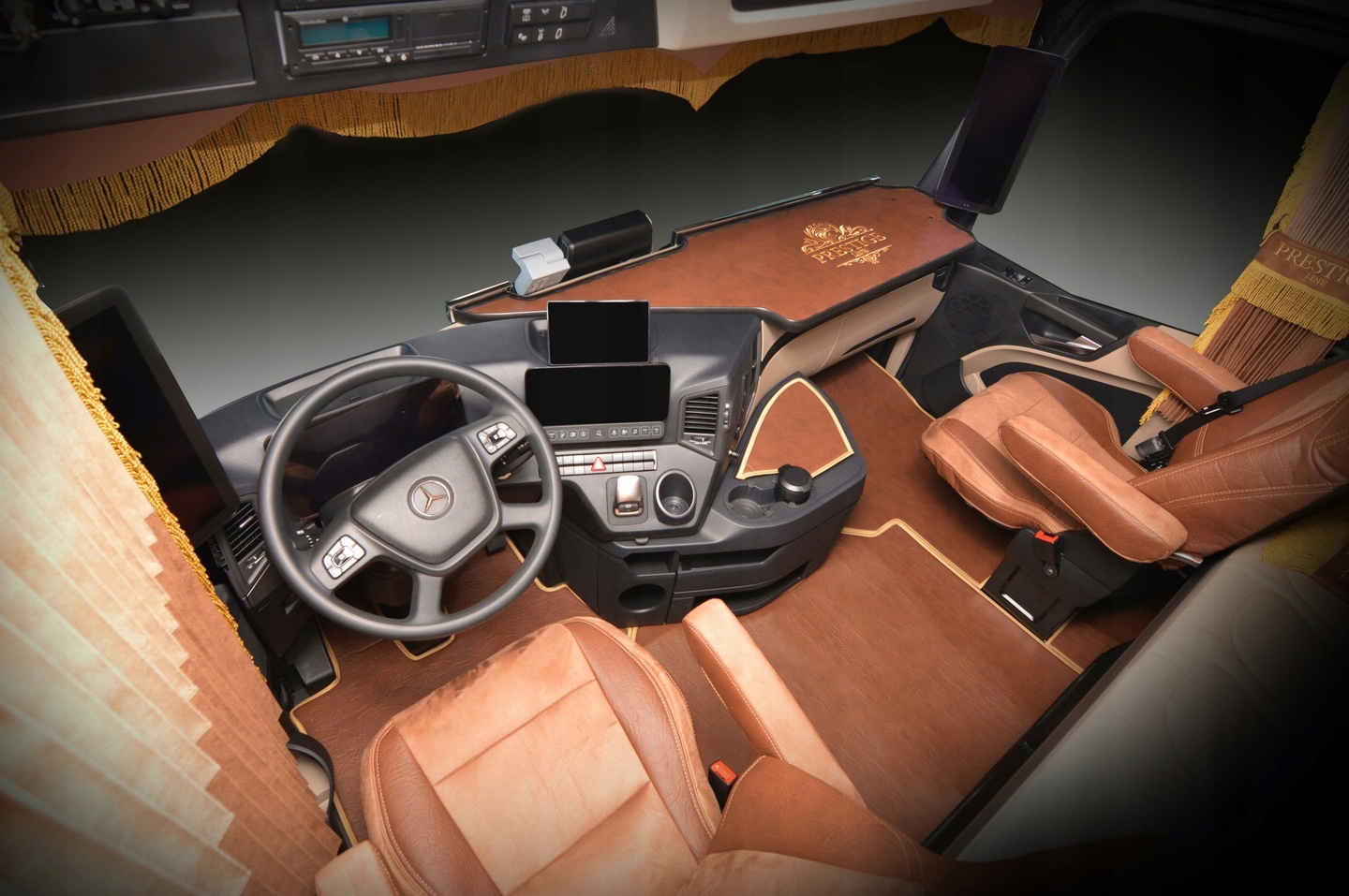 POKROWCE PRESTIGE LINE MERCEDES MP4&MP5 Rodzaj Dedykowane