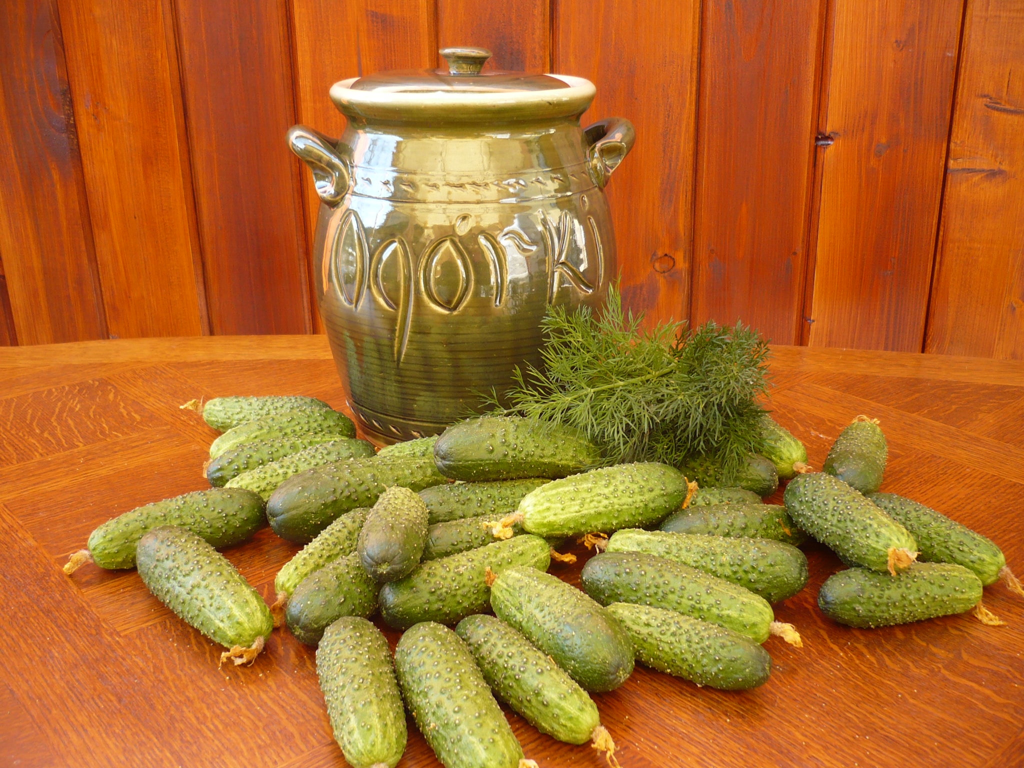 

garnek,beczka,kamionka do kiszenia ogórków 5l