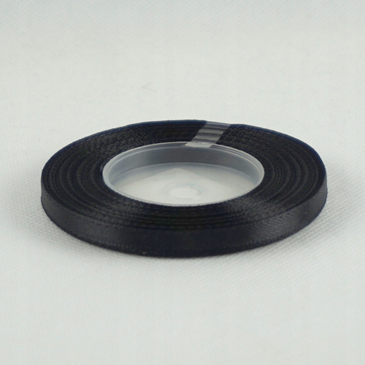 

Taśma atłasowa 6mm/32m Czarna