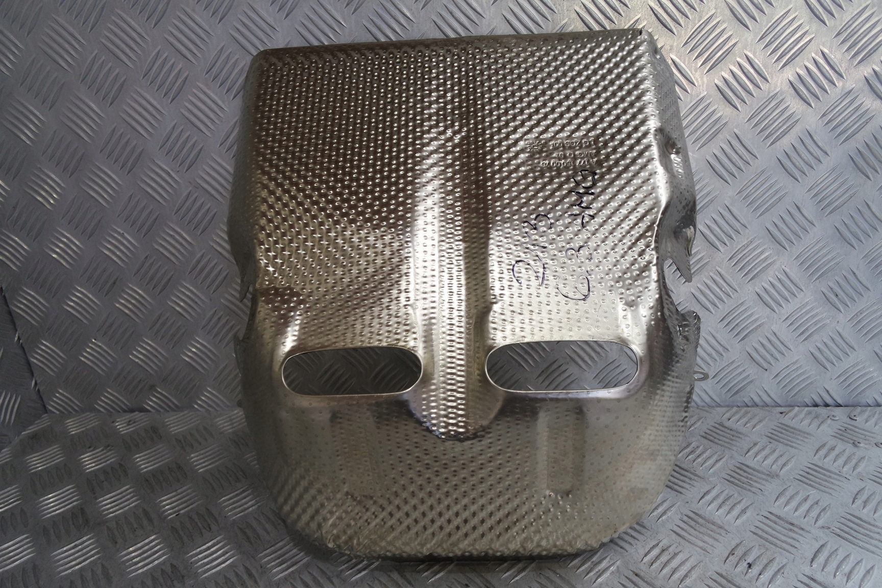 Мерседес W213 AMG тепловий екран 1771500076