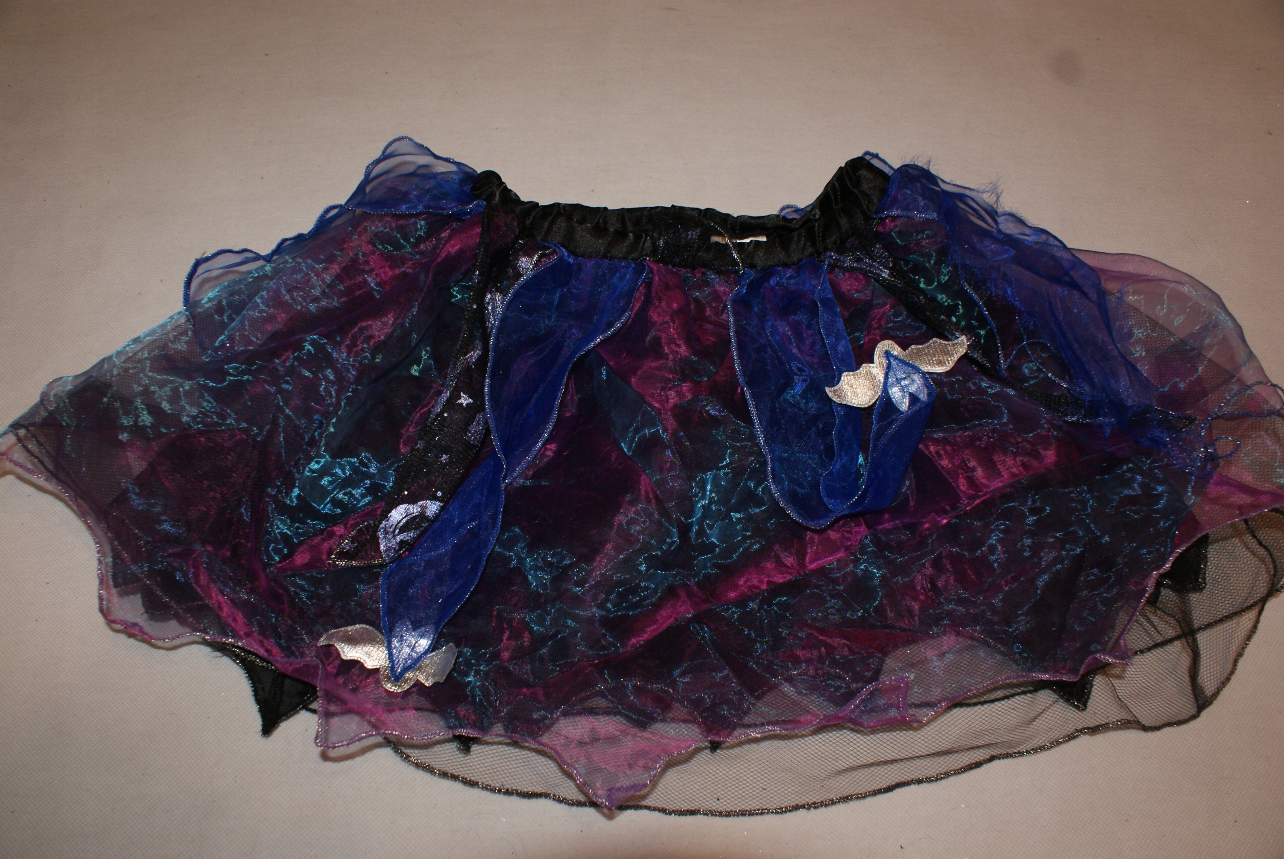 CZAROWNICA WIEDŹMA SPÓDNICA 2-3 LATA Marka inna marka