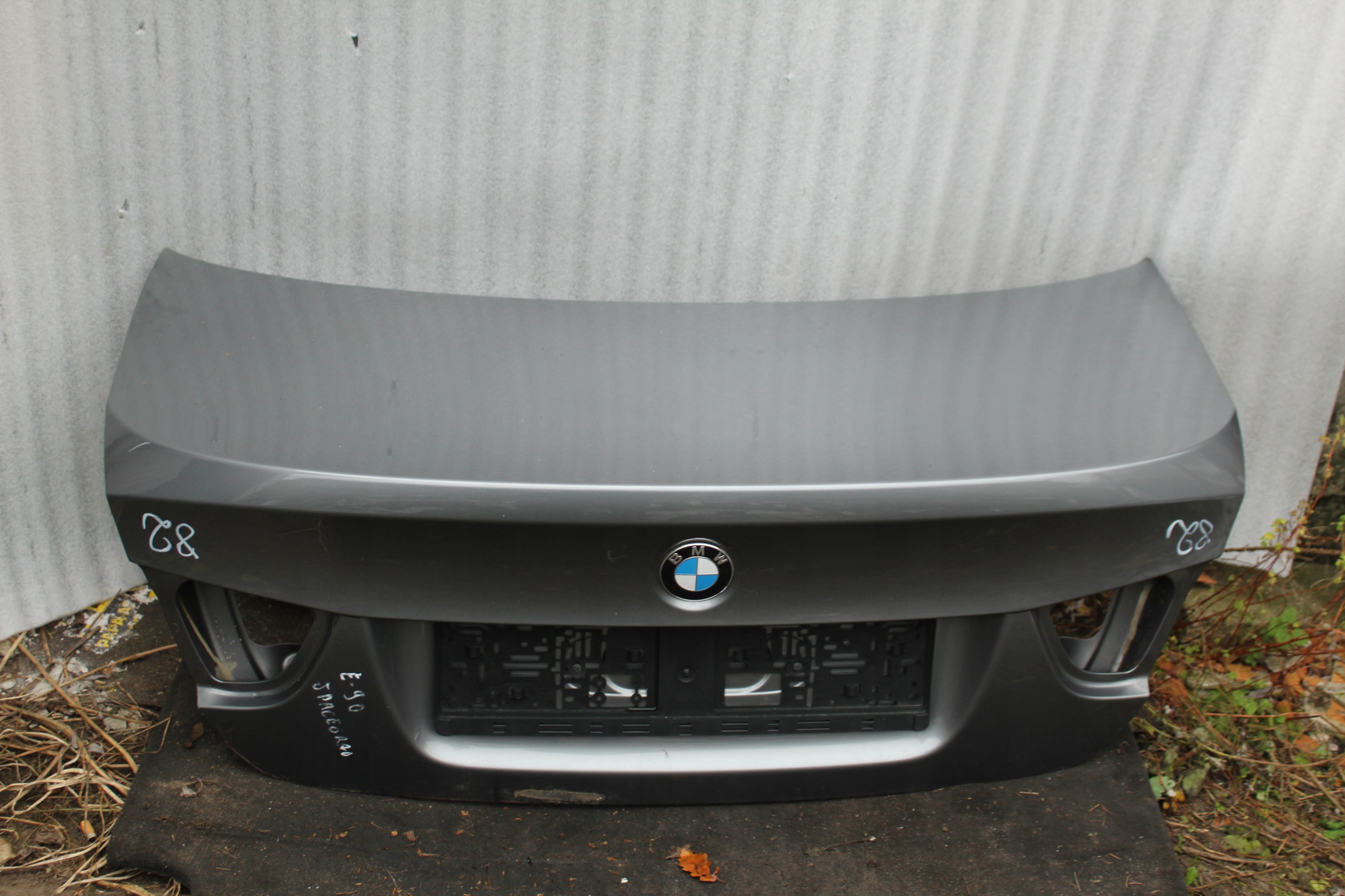 82 BMW E90 LIFT KLAPA BAGAŻNIKA SPACEGRAU