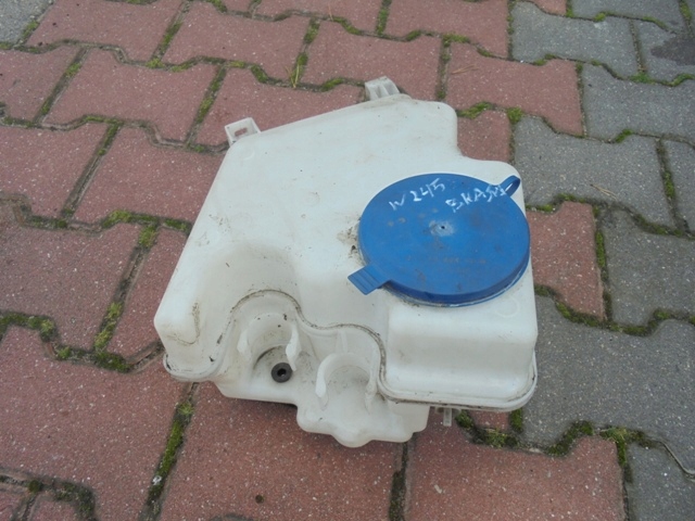 Бачок омивача MERCEDES B Class W245