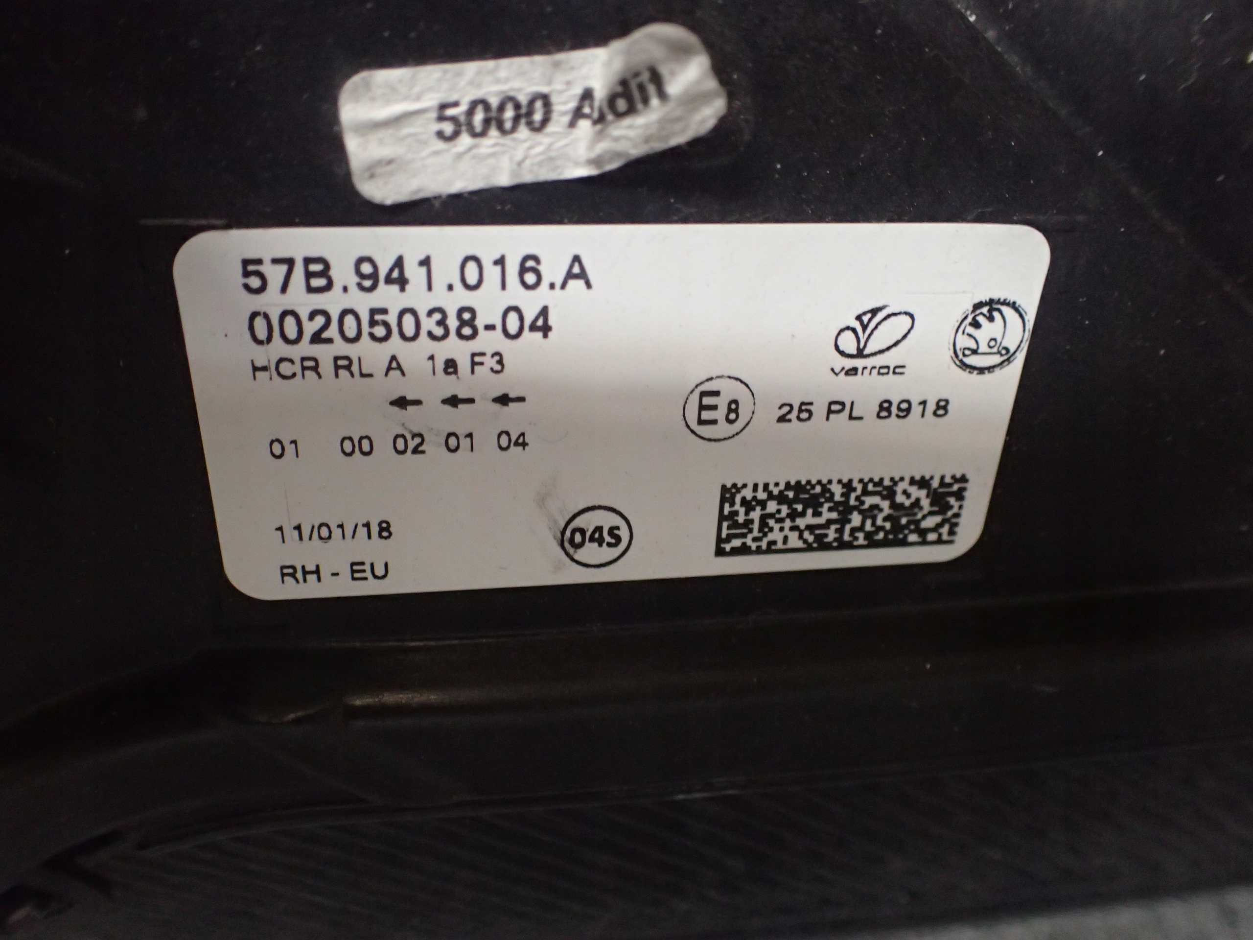 LIGHT FRONT RIGHT SKODA KAROQ 57B941016A