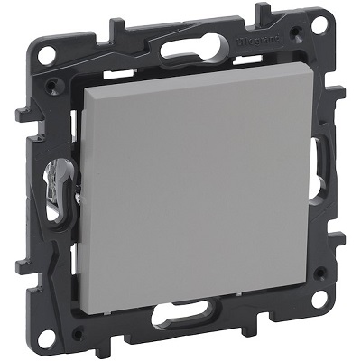 

Niloe Step Przycisk dzwonkowy aluminium 863309