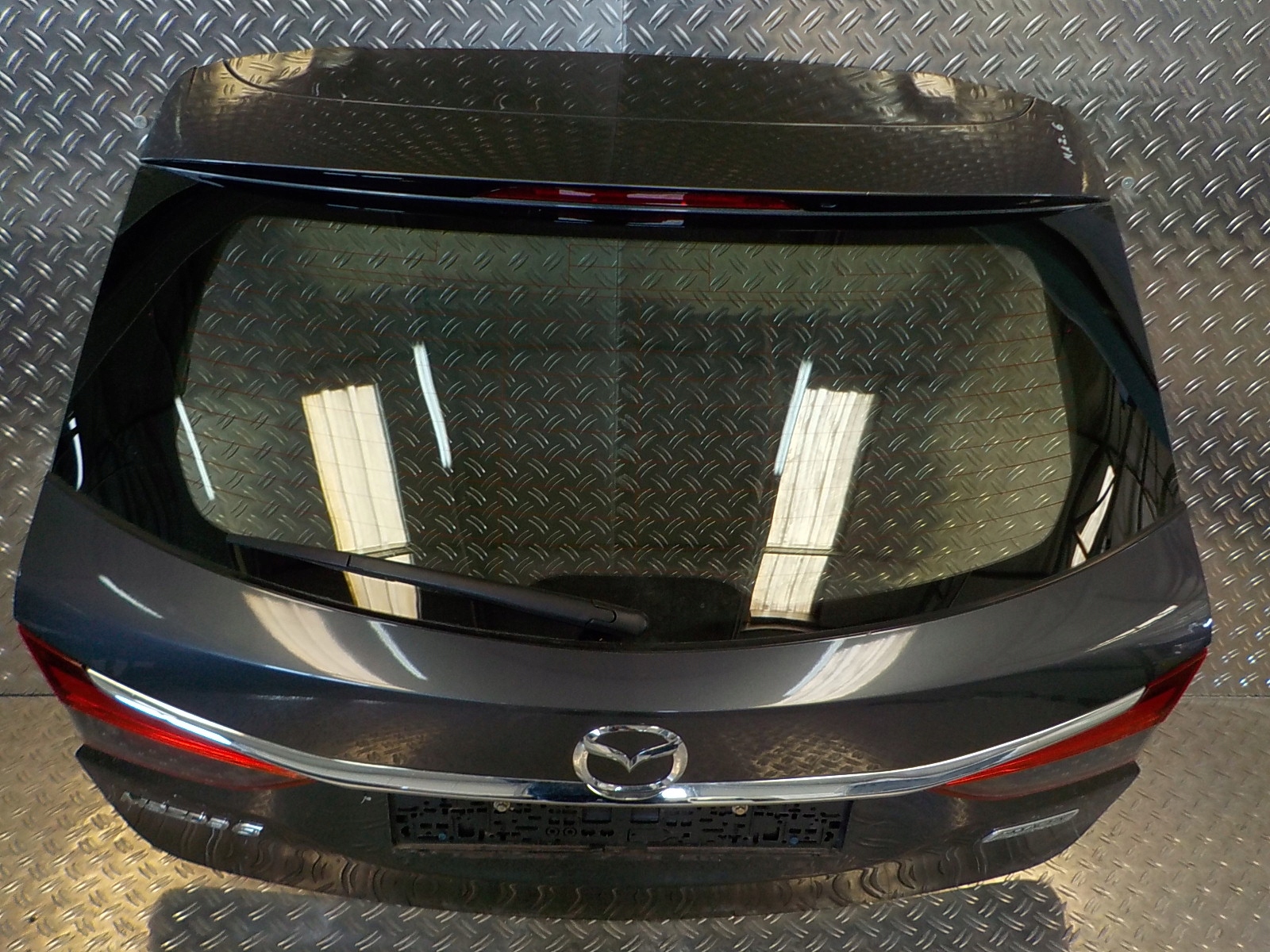 MAZDA 6 KOMBI 12-20 KLAPA TYŁ TYLNA Producent części Hyundai OE