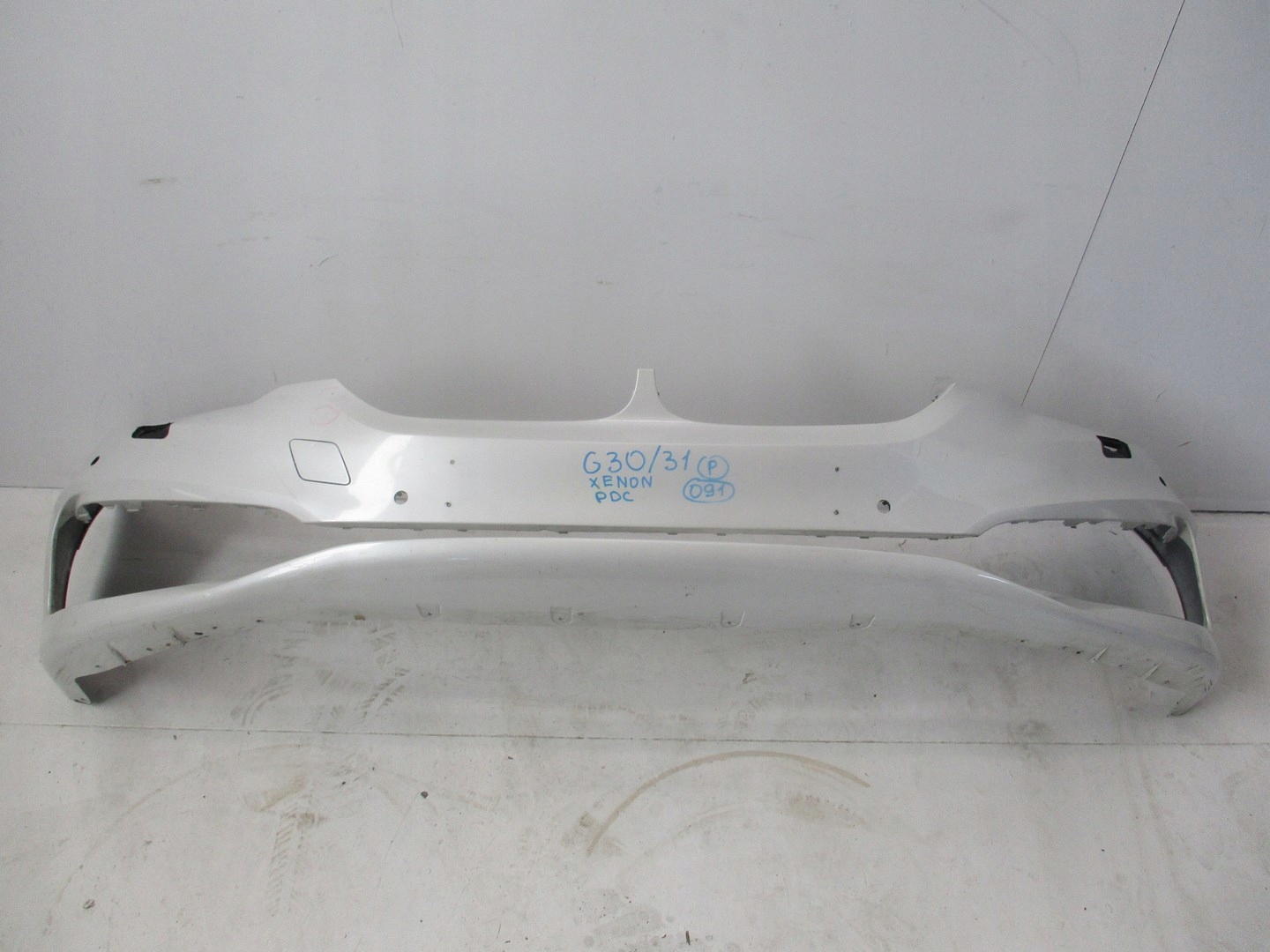 bumper BMW 5 G30 G31 XENON PDC unprotected front