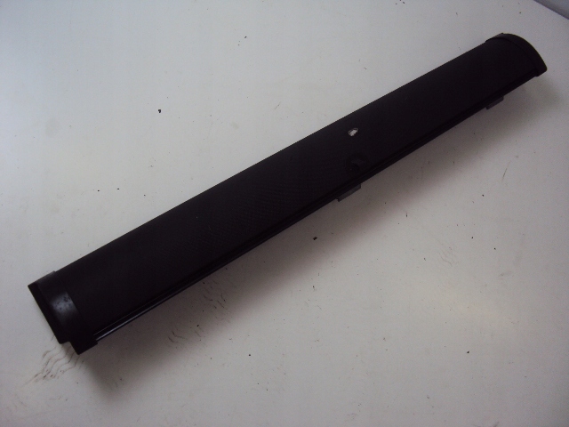 8E986355394H - Шторка багажника AUDI A4 B6 универсал