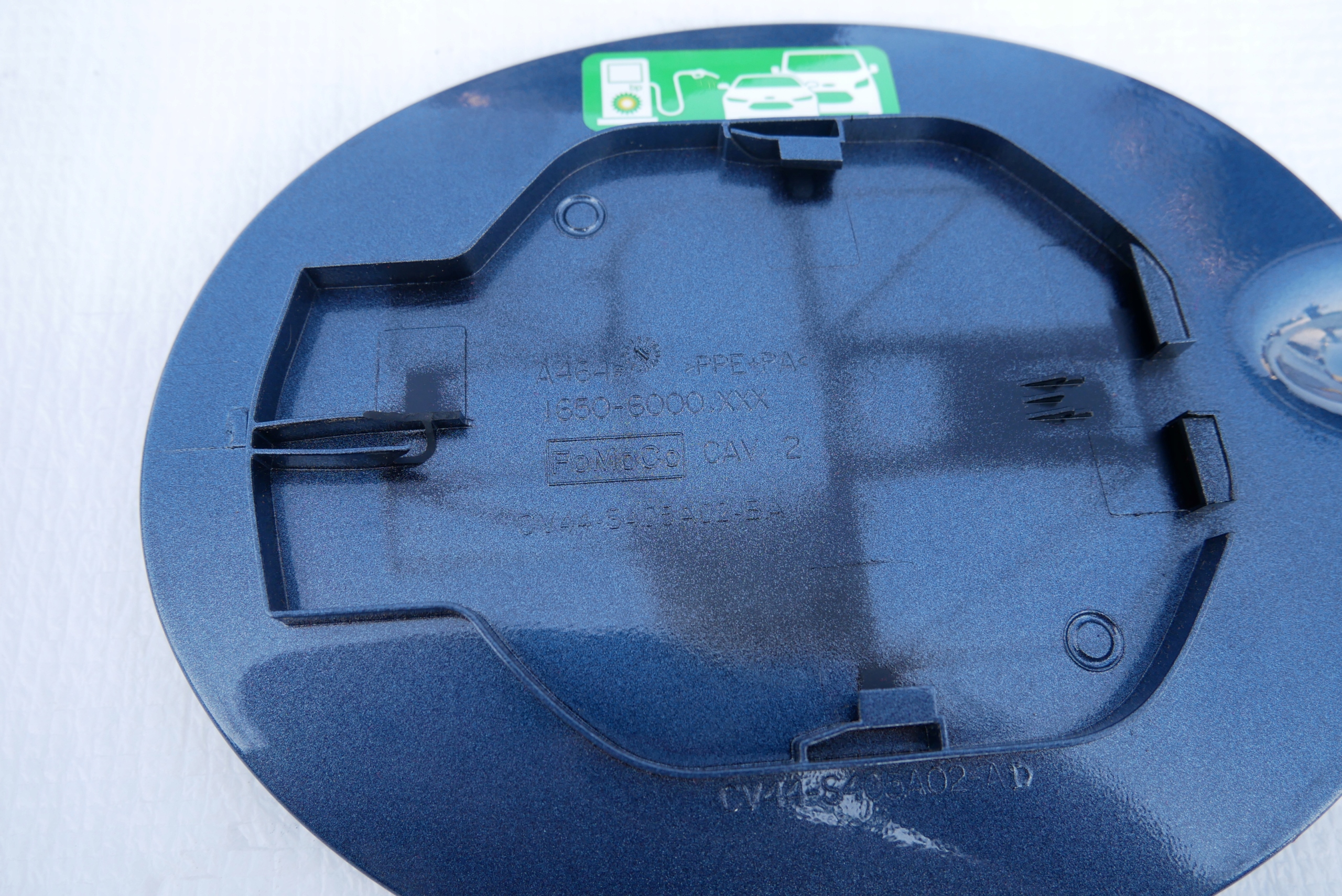 FORD KUGA MK2 LIFT KLAPKA WLEWU PALIWA CHROM BLUE Part manufacturer Ford original OE