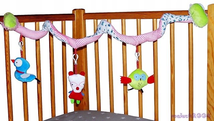 SPIRALA do łóżeczka wózka GRZECHOTKI na folelik Bohater Inny