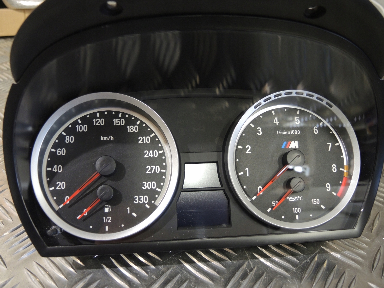 Спидометр БМВ e90