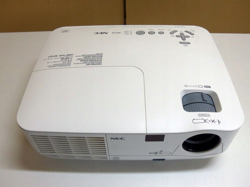 PROJEKTOR RZUTNIK NEC NP110 DLP XBOX PS4 TV KINO EAN (GTIN) 0805736031102