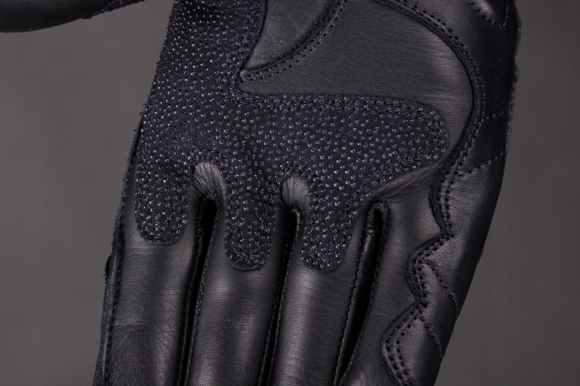 RĘKAWICE MOTOCYKLOWE HUSAR S BLACK PRO NA MOTOR Kolor czarny