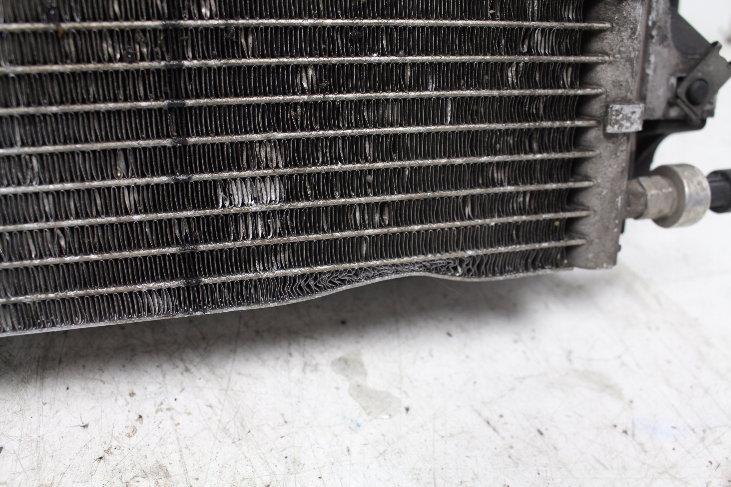 CHLODNICE WENTYLATOR RENAULT ESPACE IV 2 2 DCI Car type Passenger cars