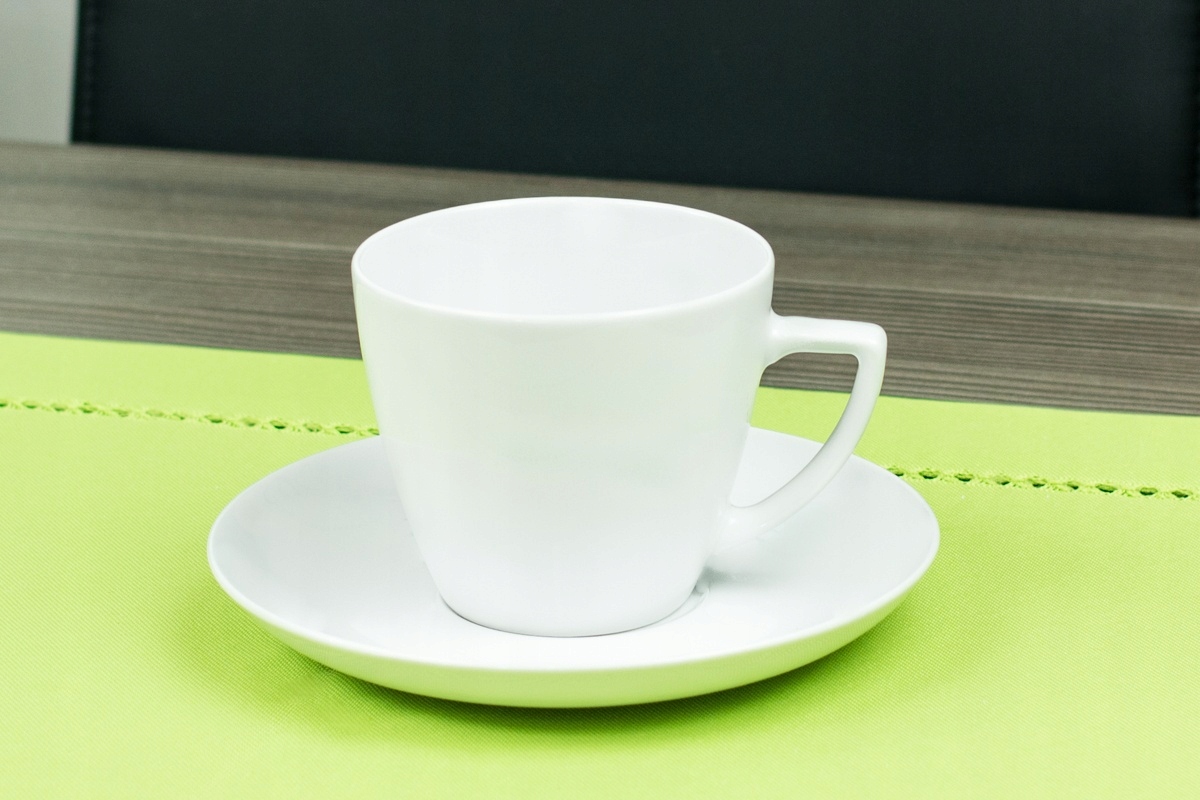 

Lubiana Boss Biały Zestaw Kawowy 12 El Na 6 Osób