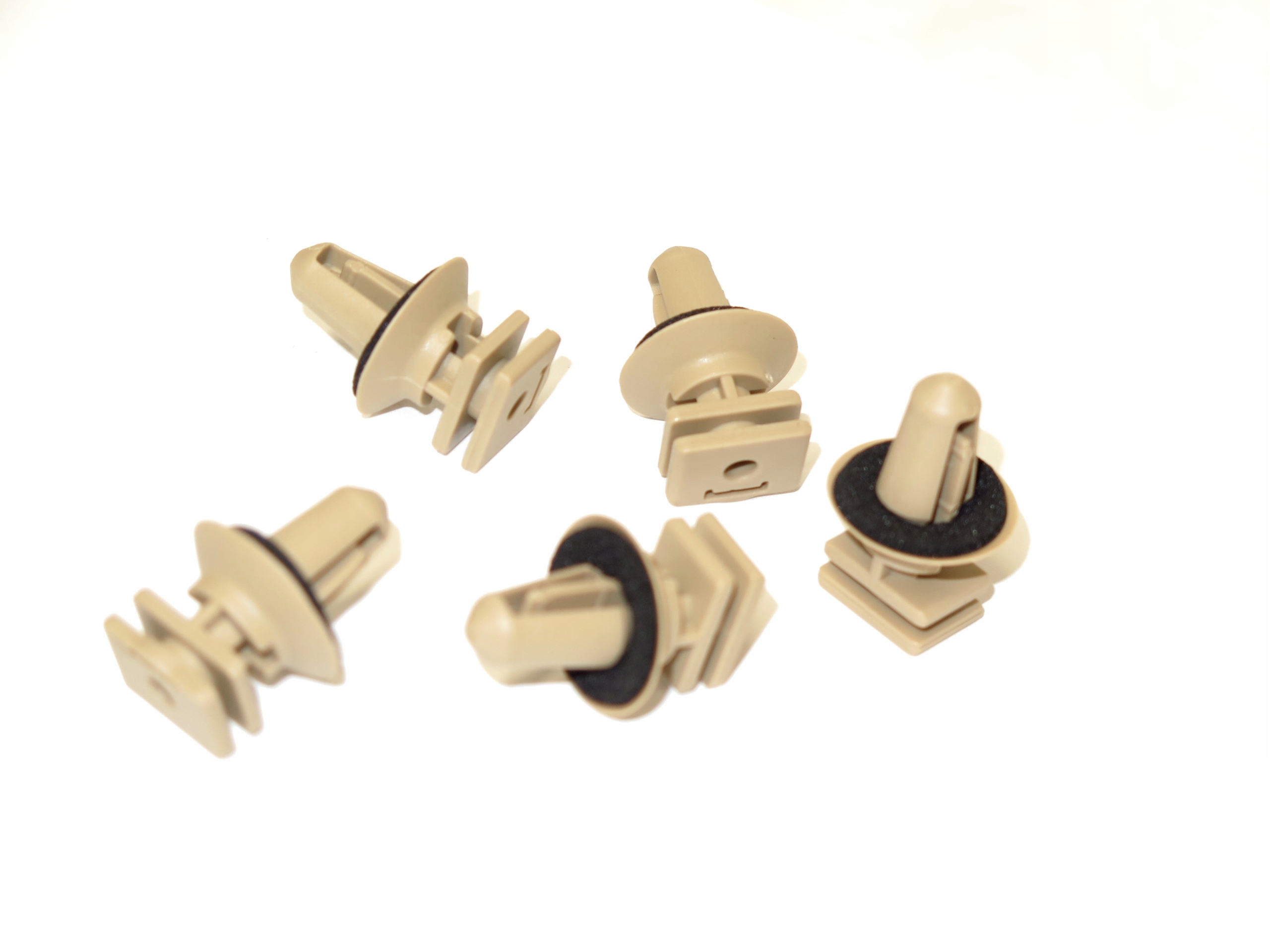 SPINKI KOŁKI LISTWY PROGOWEJ PROGU BMW 3 E90 5 E60